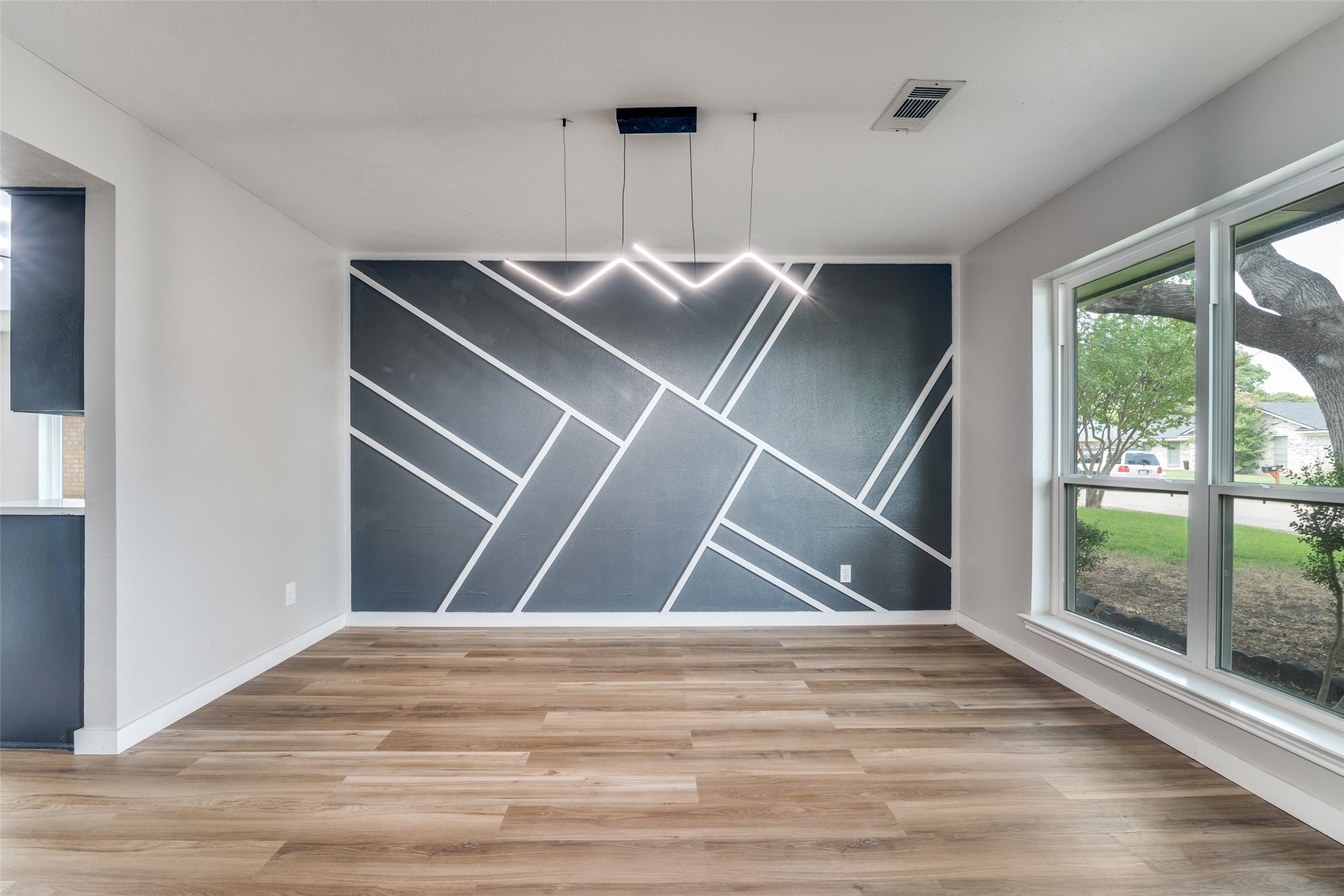 1618 University Drive