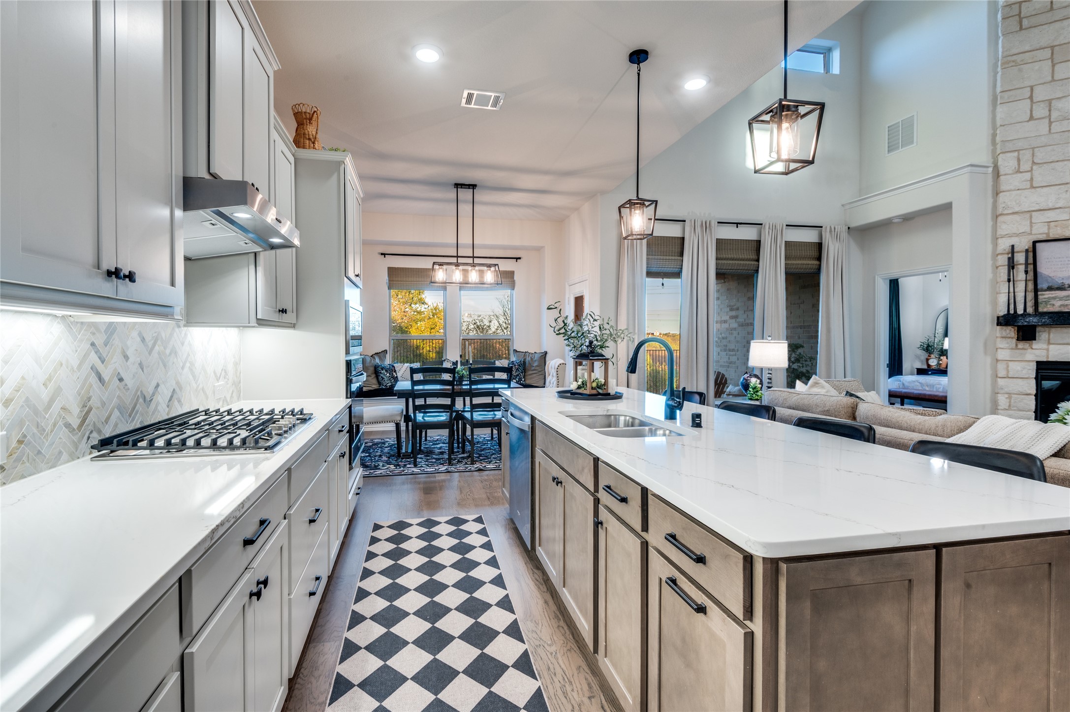 3502 Prickly Pear Trail