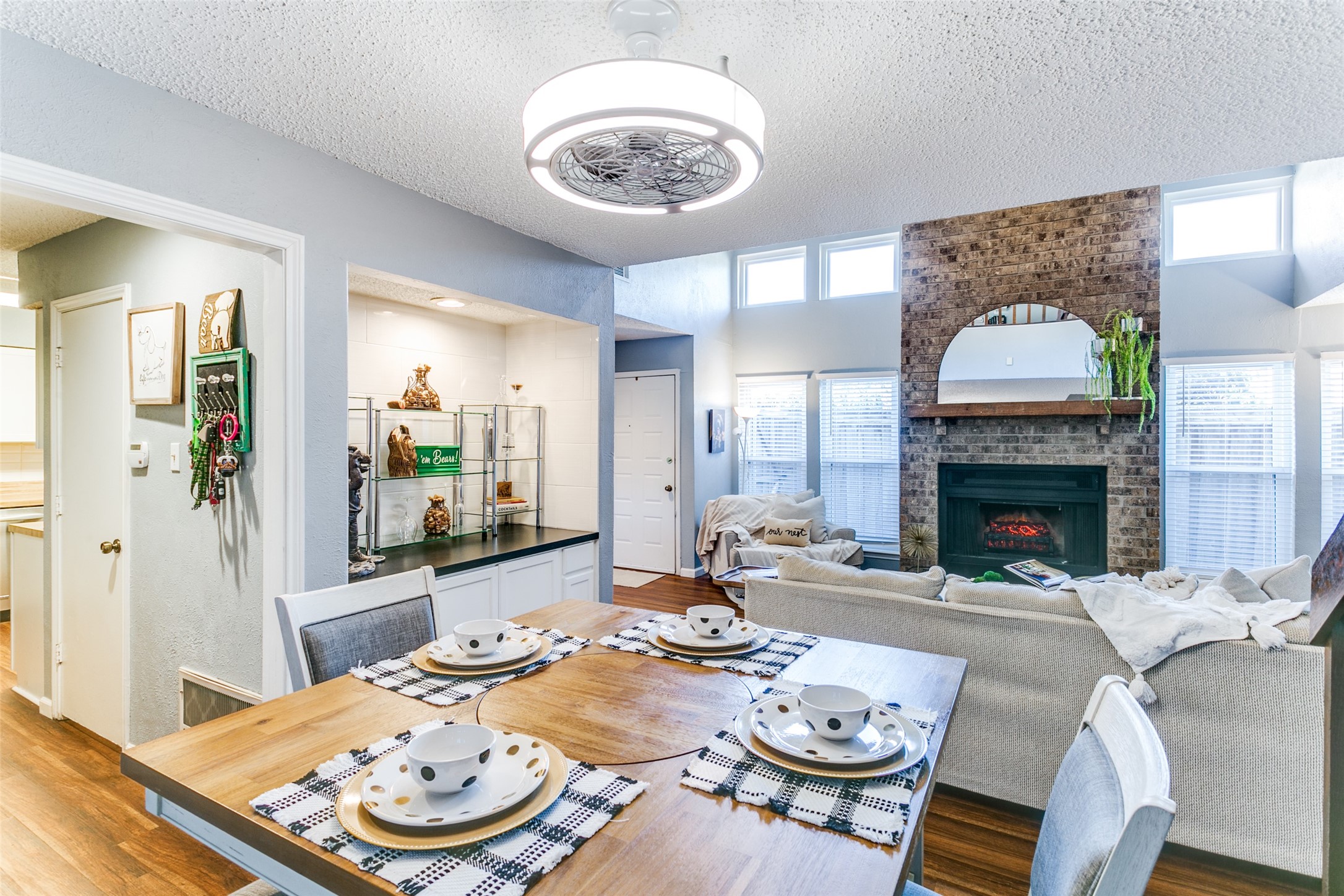 2764 Keller Springs Place