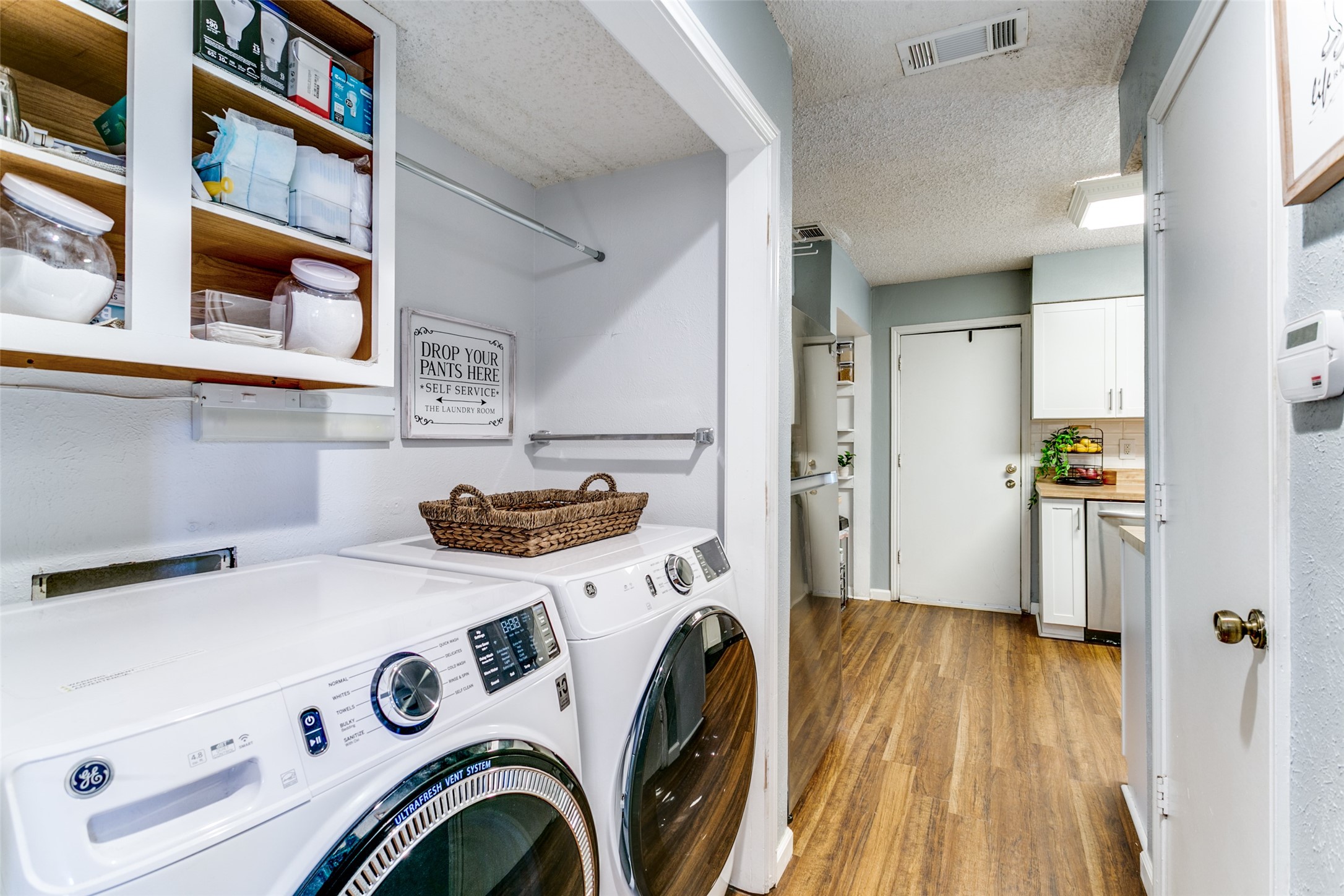 2764 Keller Springs Place