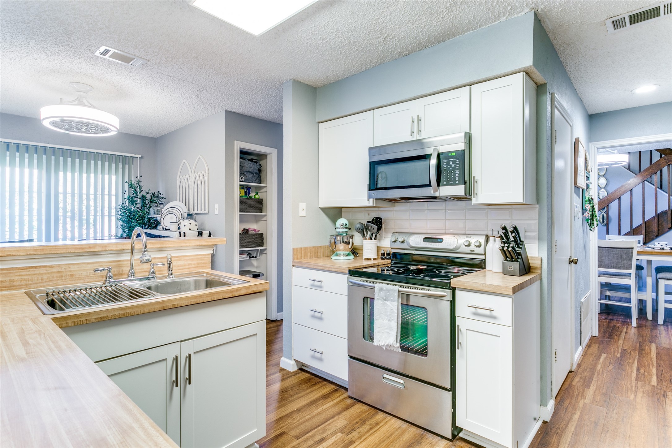 2764 Keller Springs Place