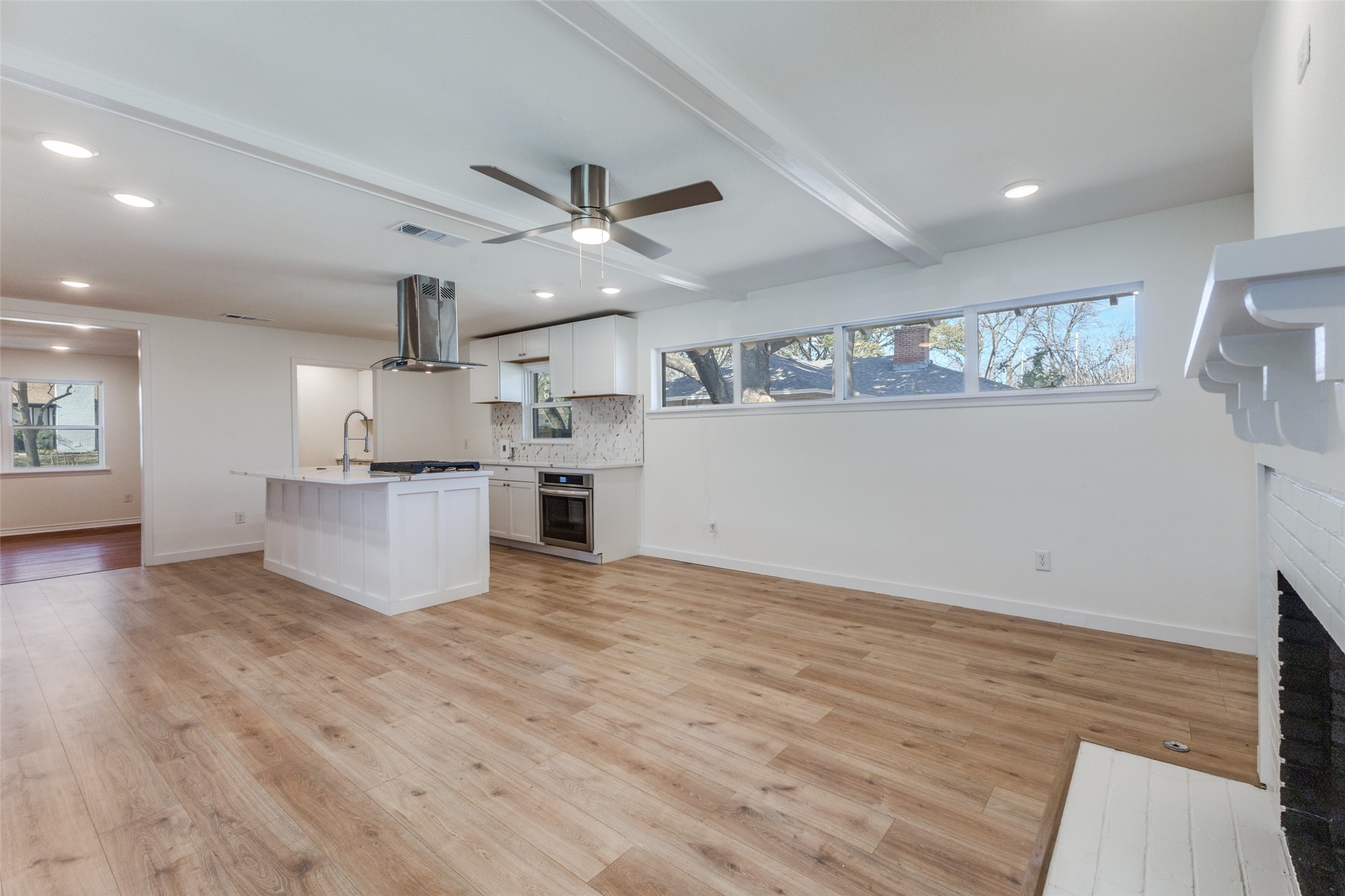 2710 Fairfax Drive