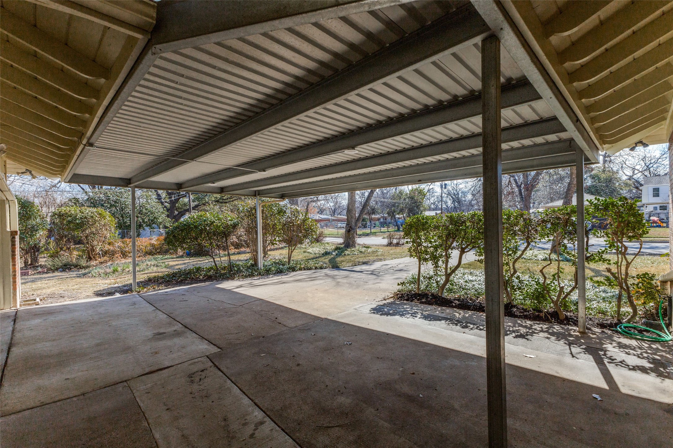 2710 Fairfax Drive