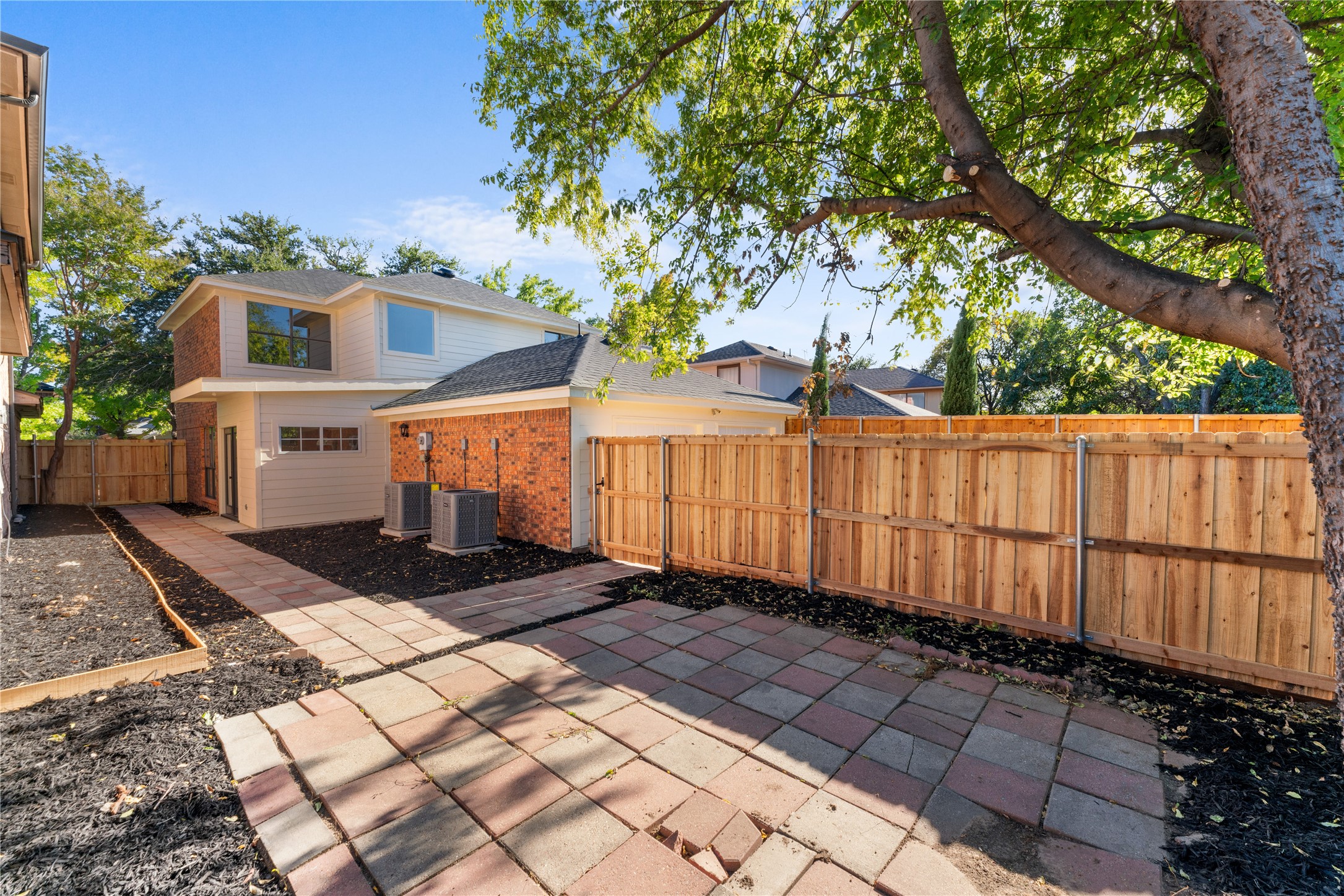1713 Alameda Drive