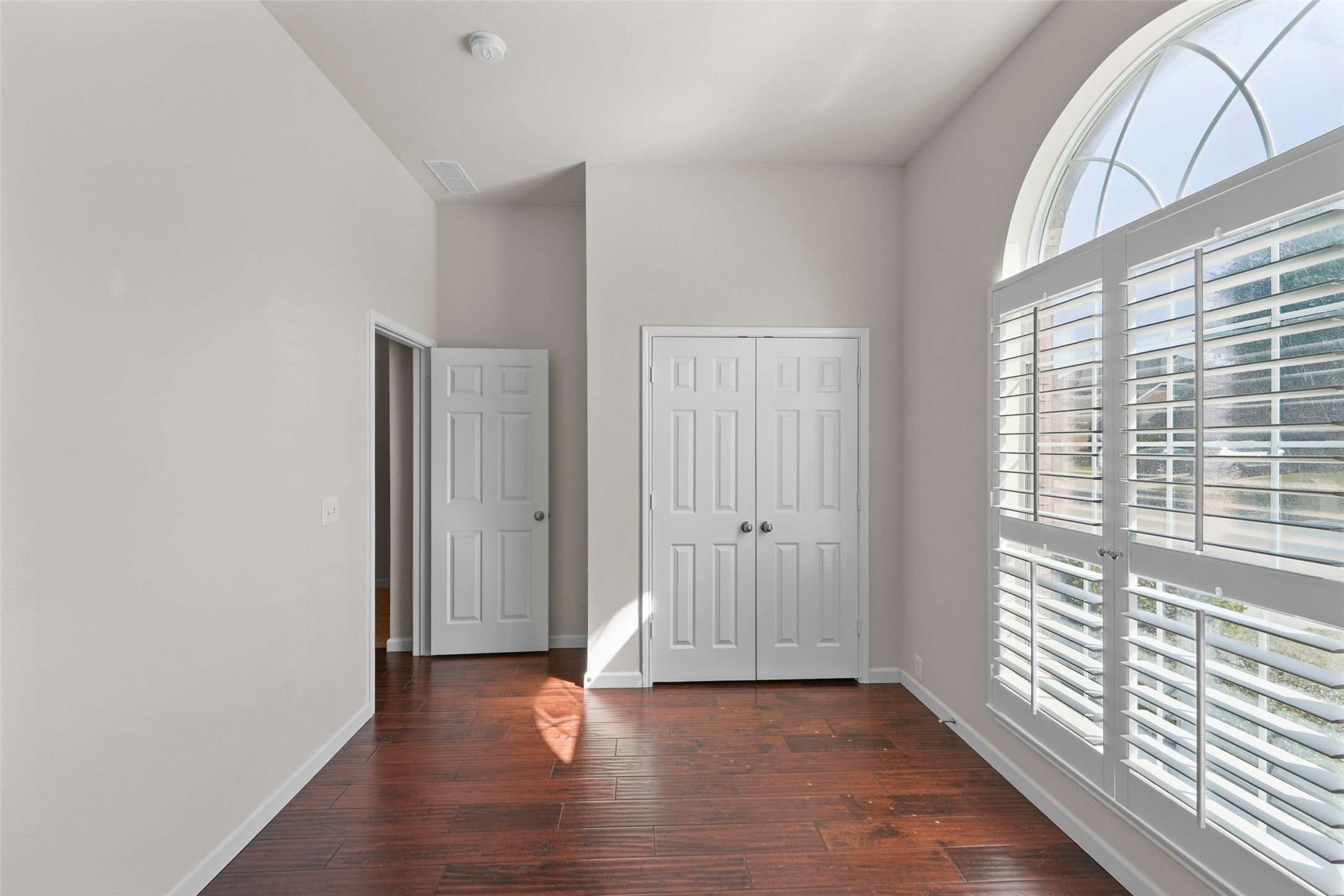 2608 Travis Drive