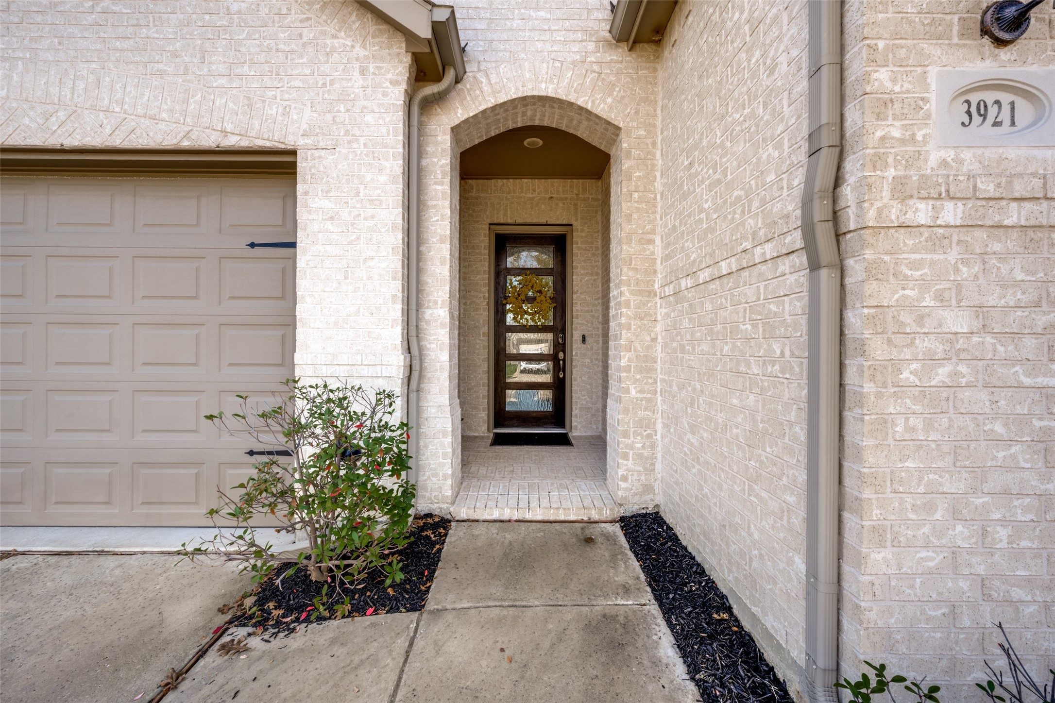 3921 Redbud Drive