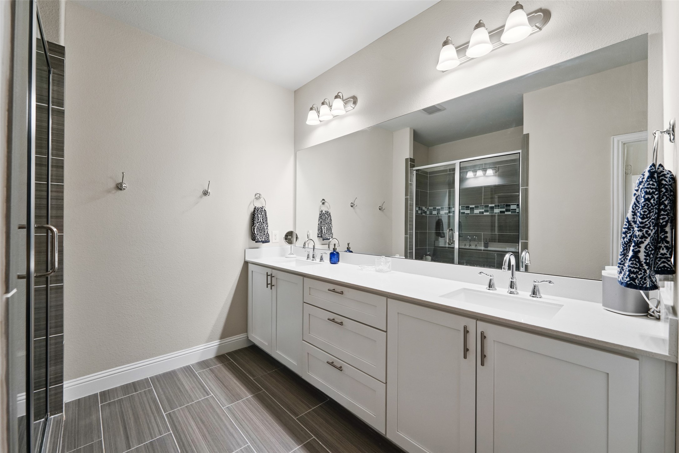 4608 Piedras Lanzar Drive