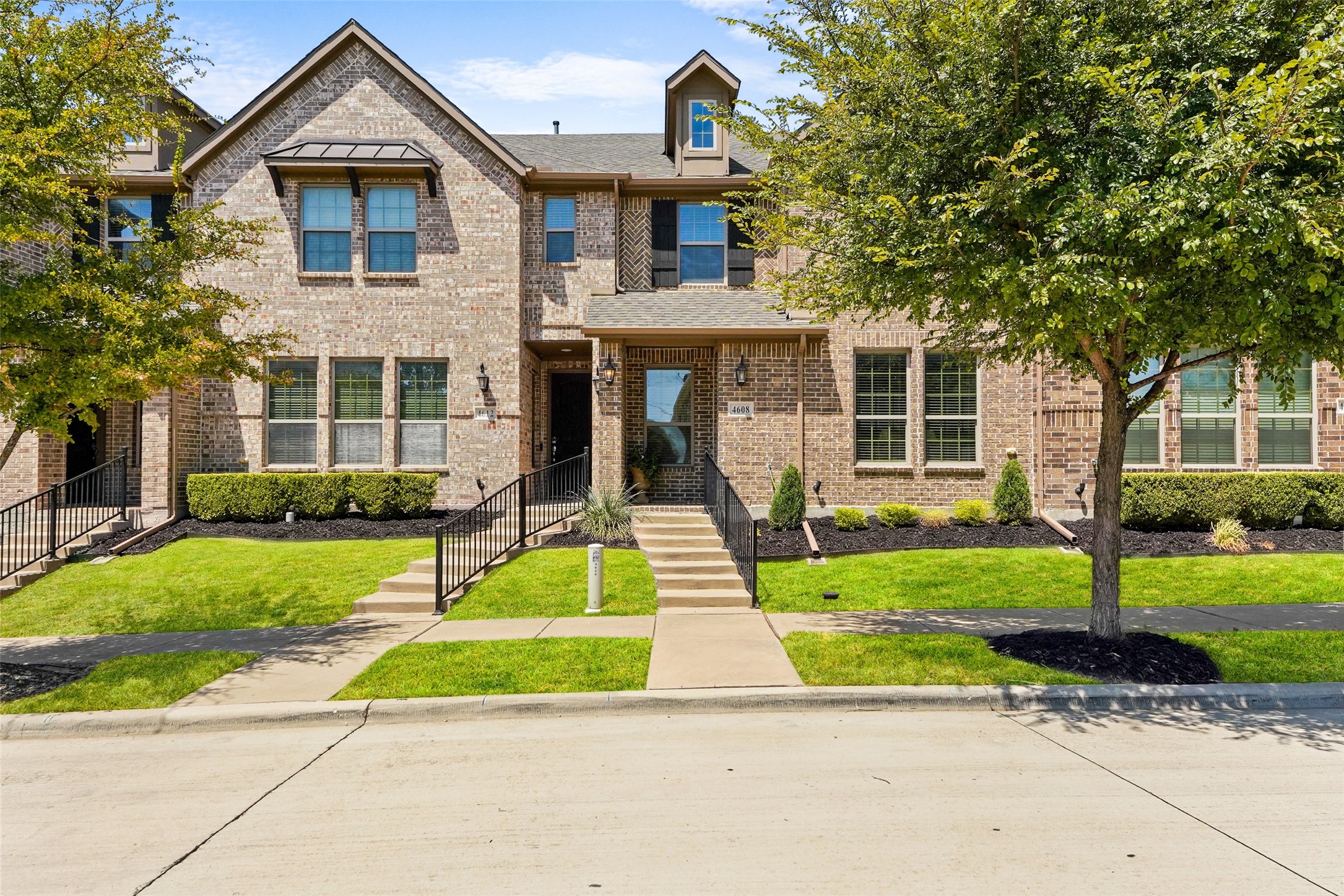 4608 Piedras Lanzar Drive