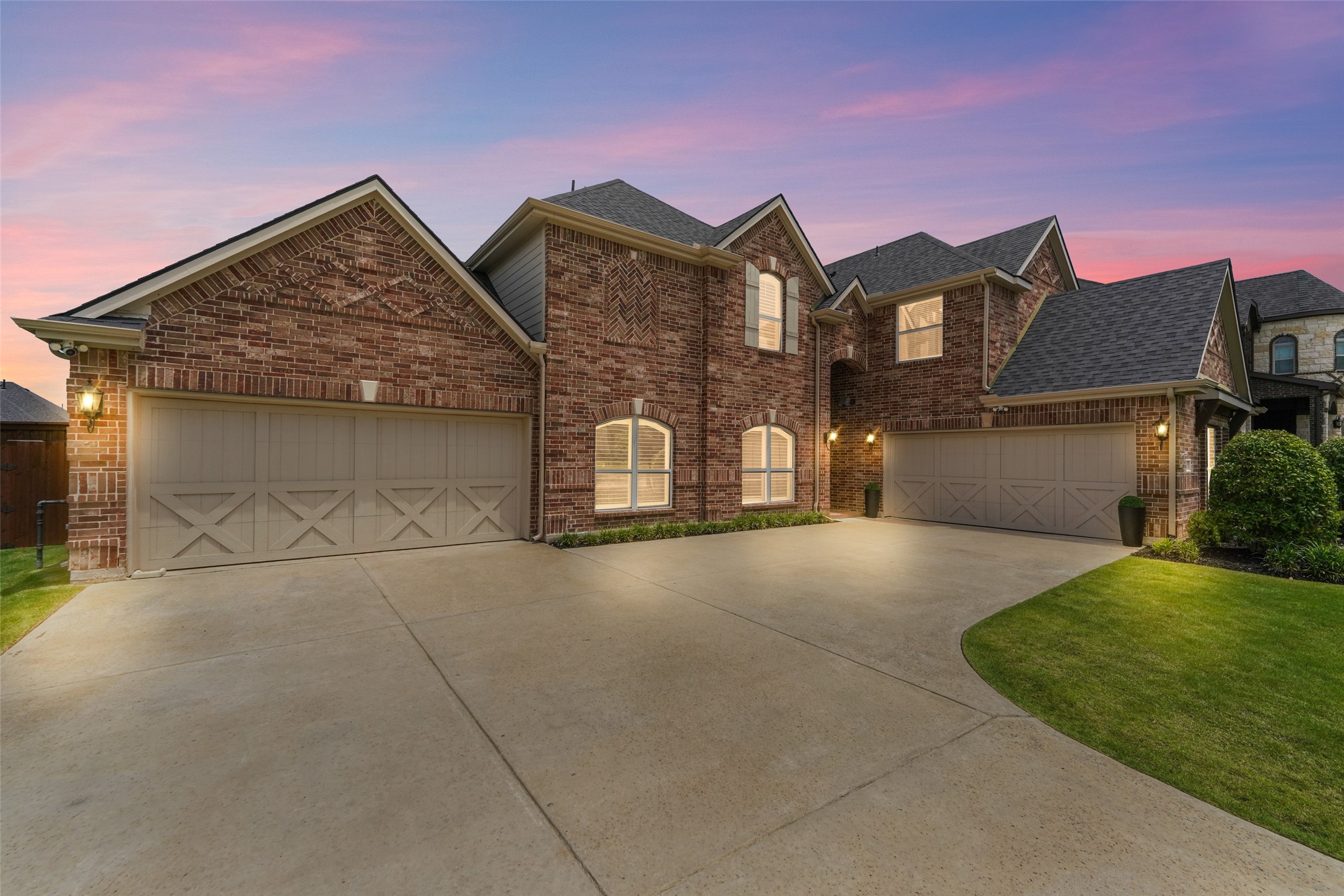 701 Featherstone Lane
