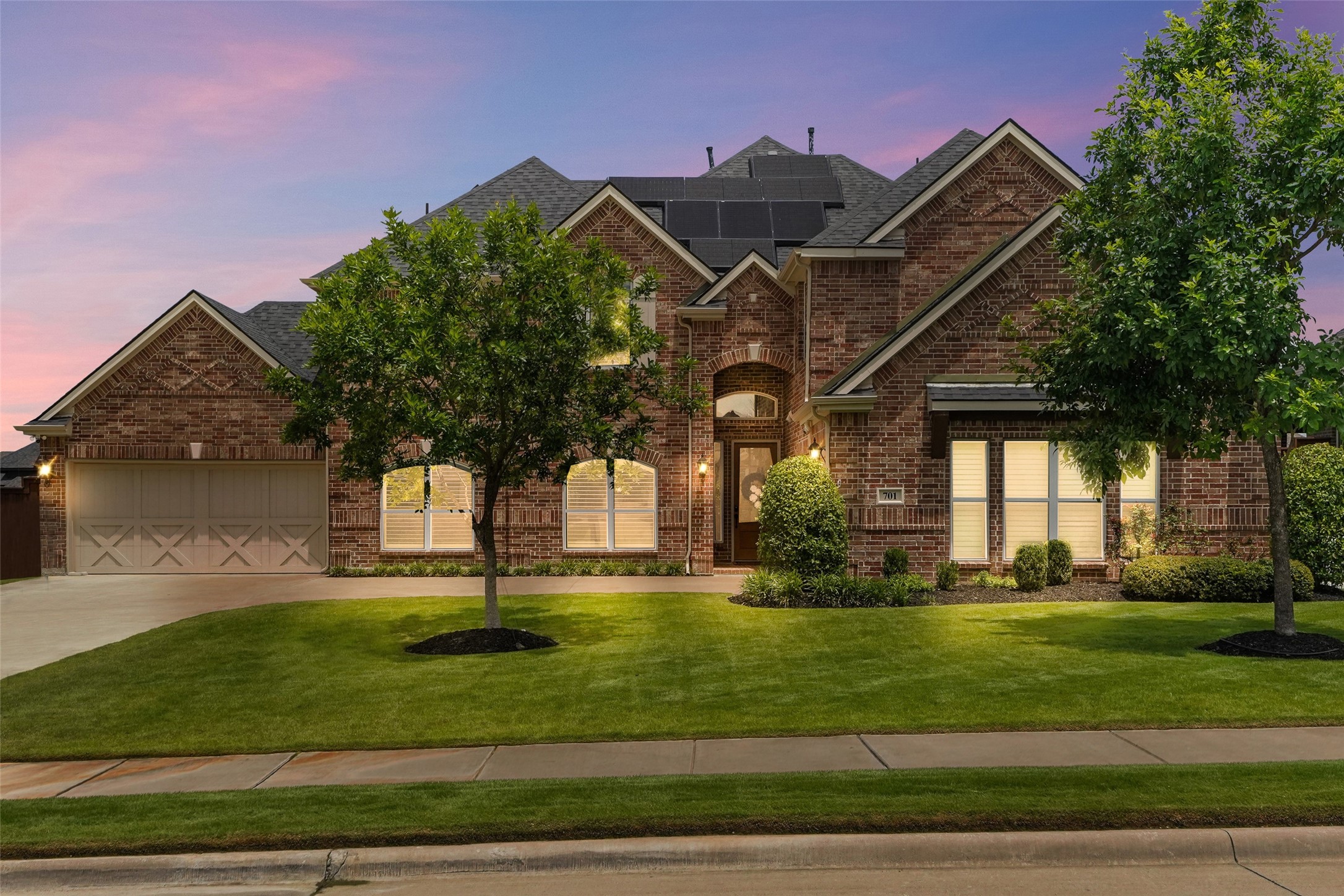 701 Featherstone Lane