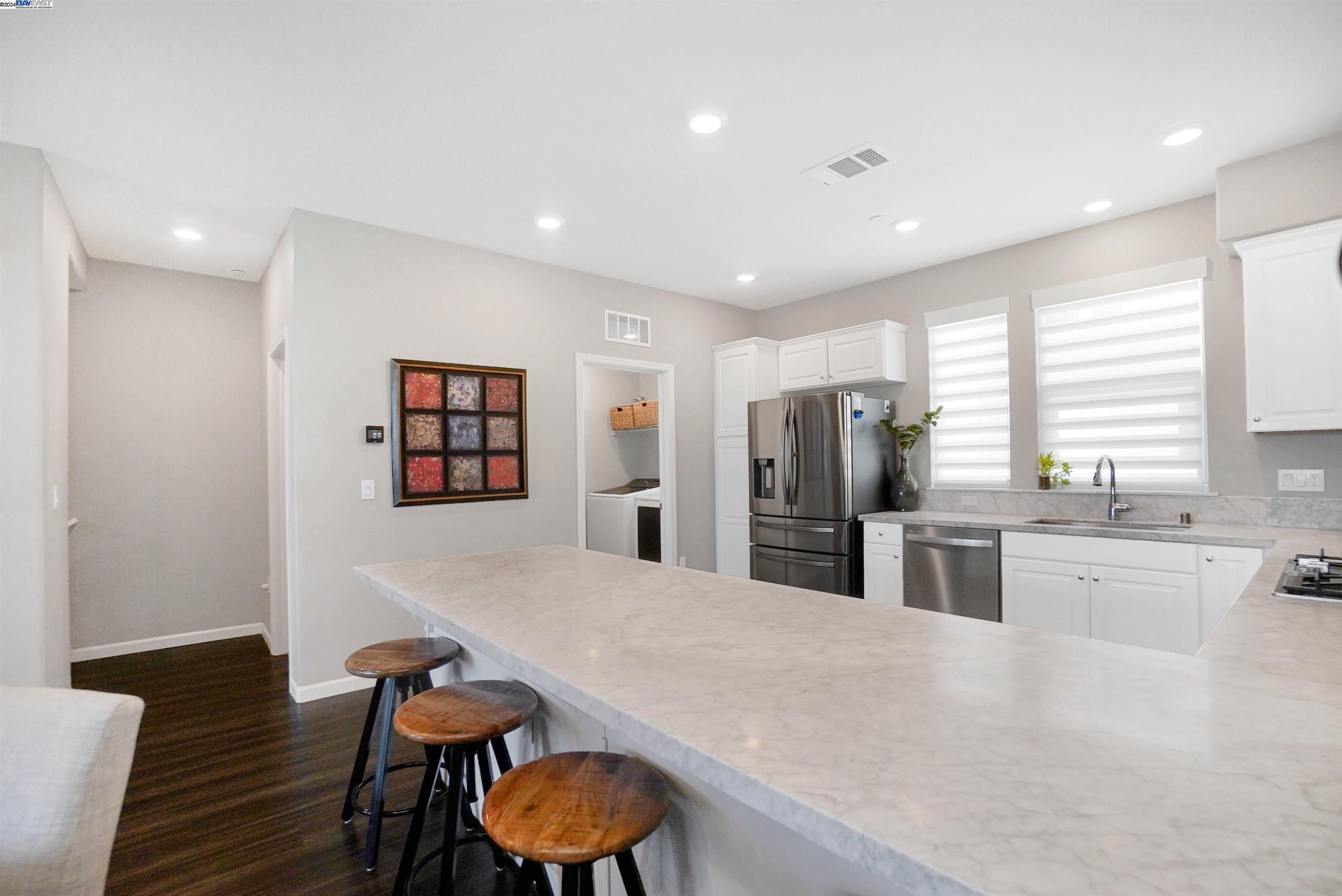 195 Manly Terrace # 3