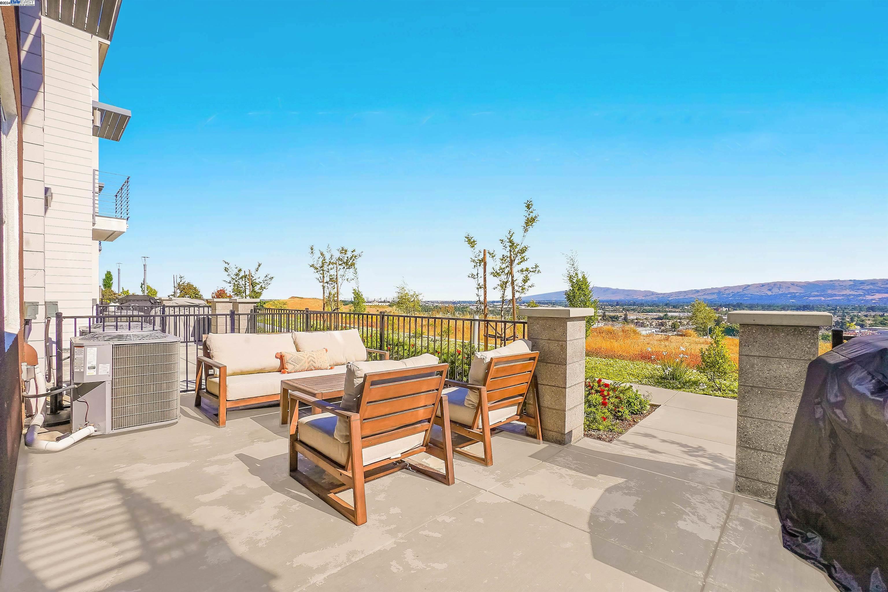 195 Manly Terrace # 3