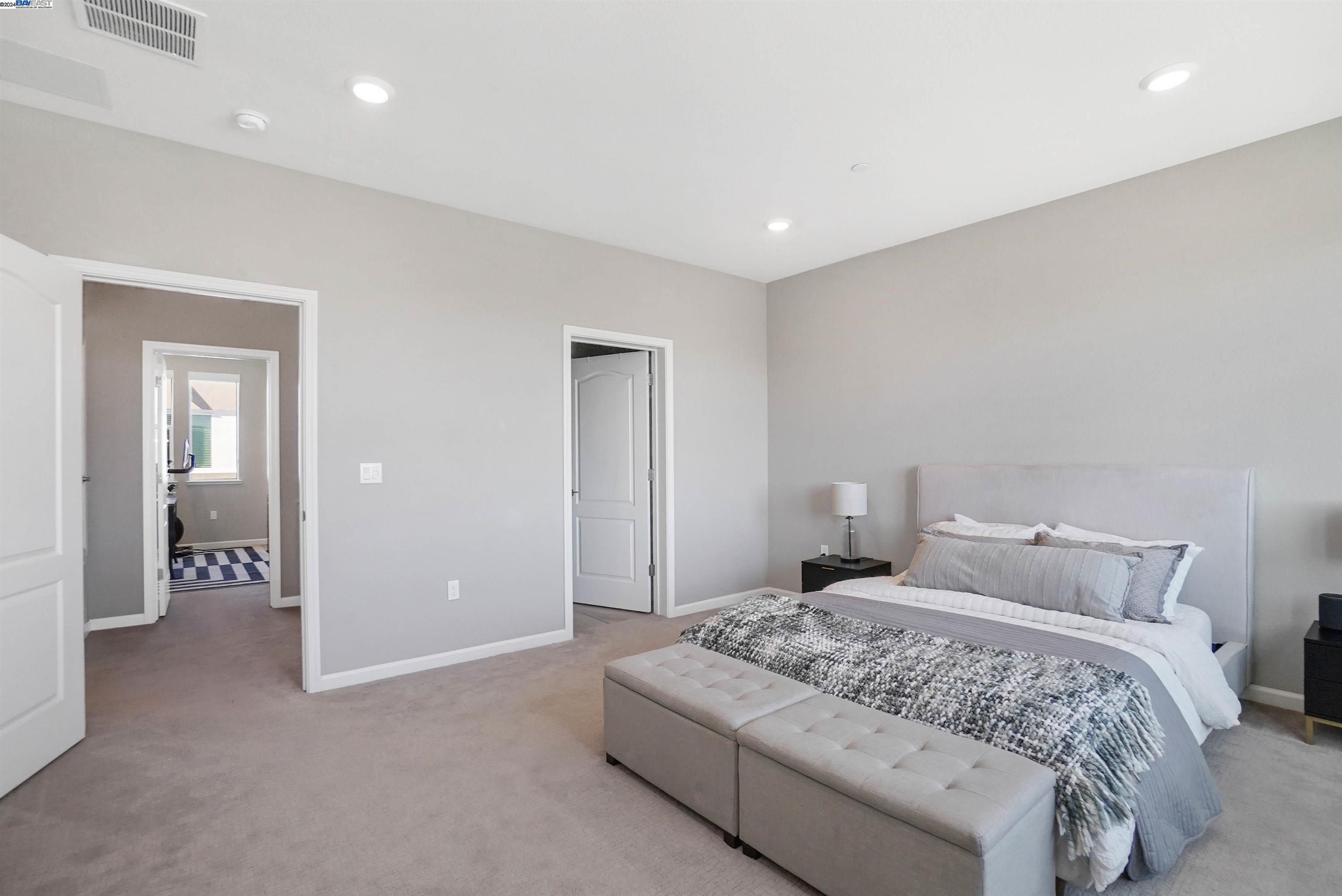 195 Manly Terrace # 3