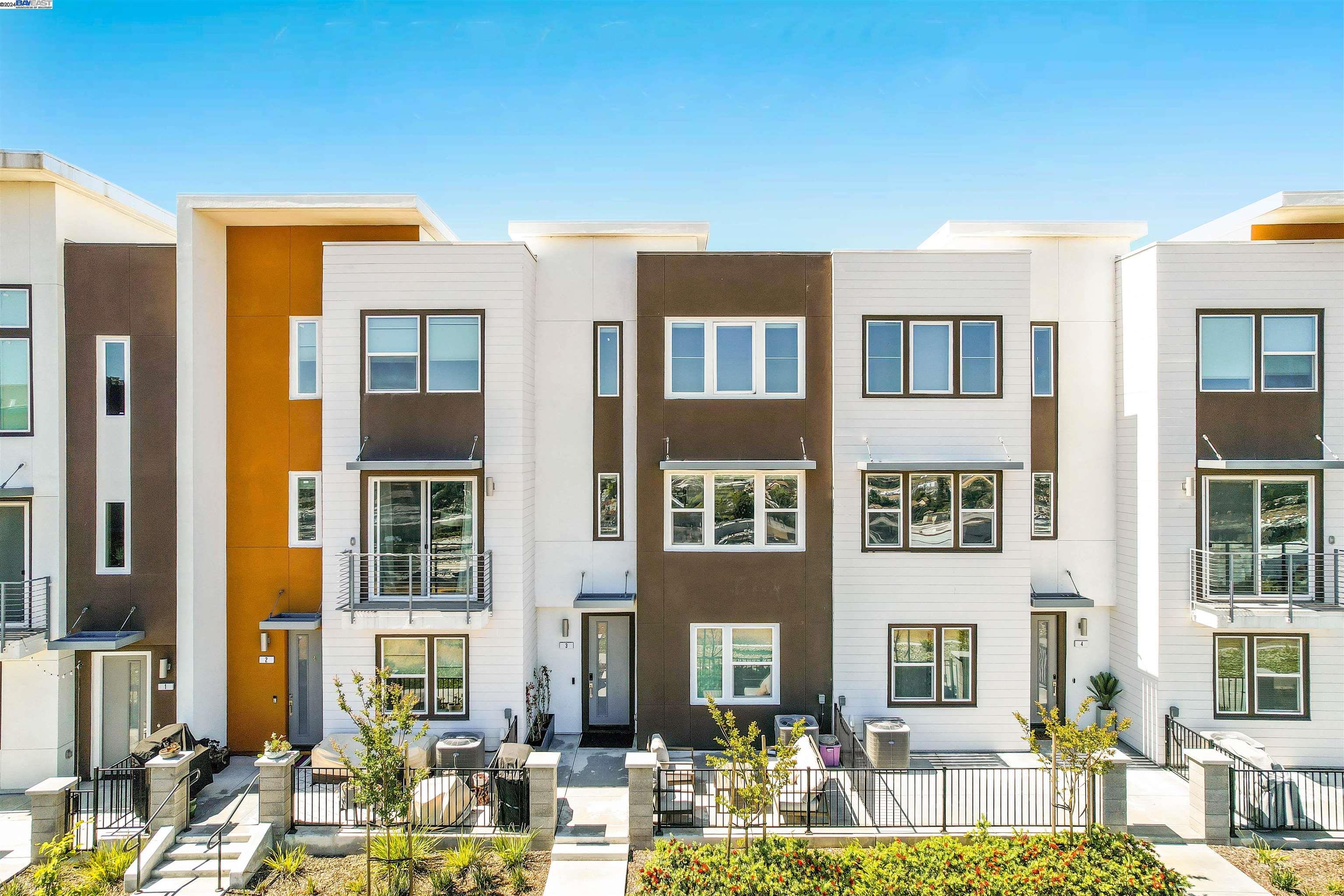 195 Manly Terrace # 3