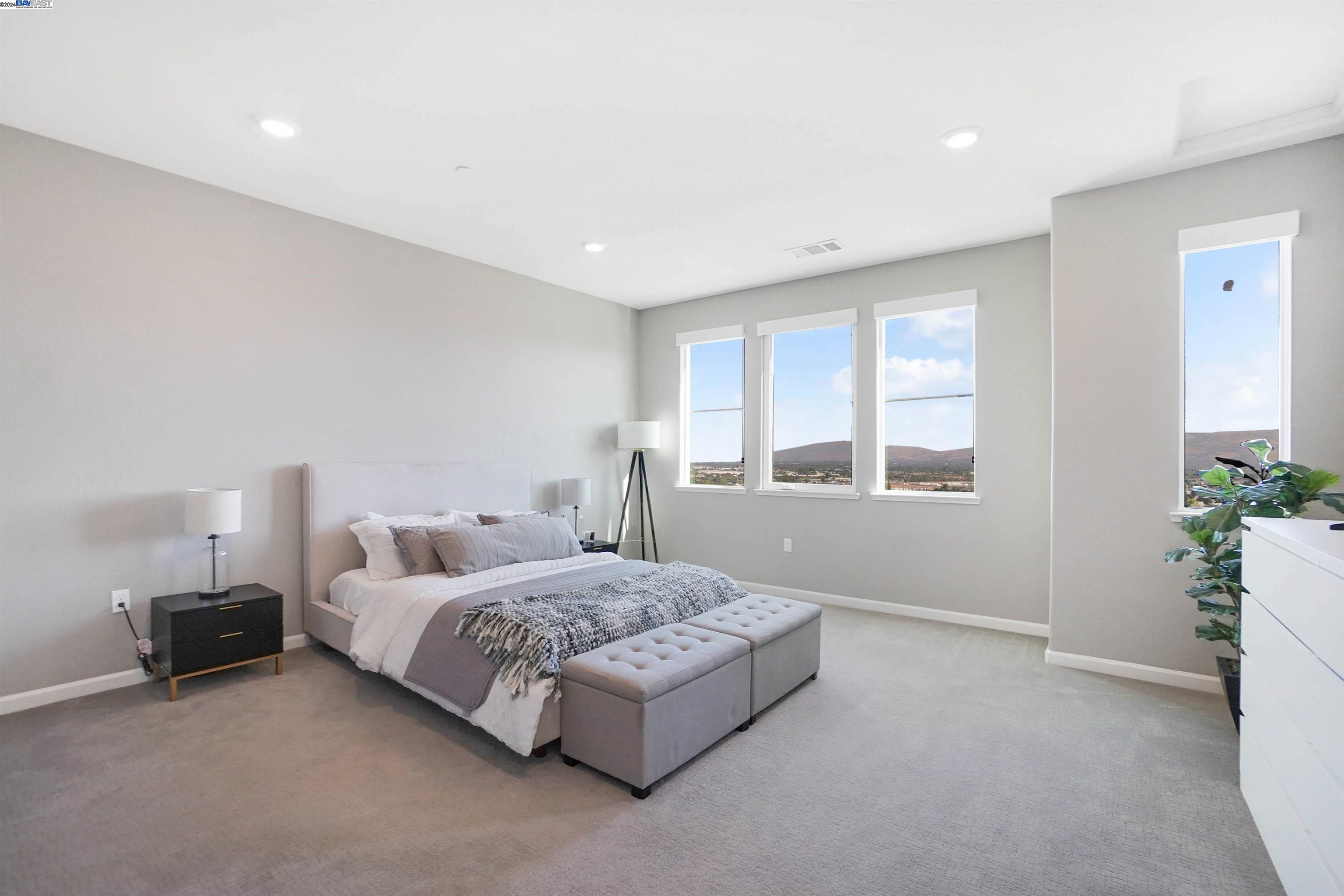 195 Manly Terrace # 3