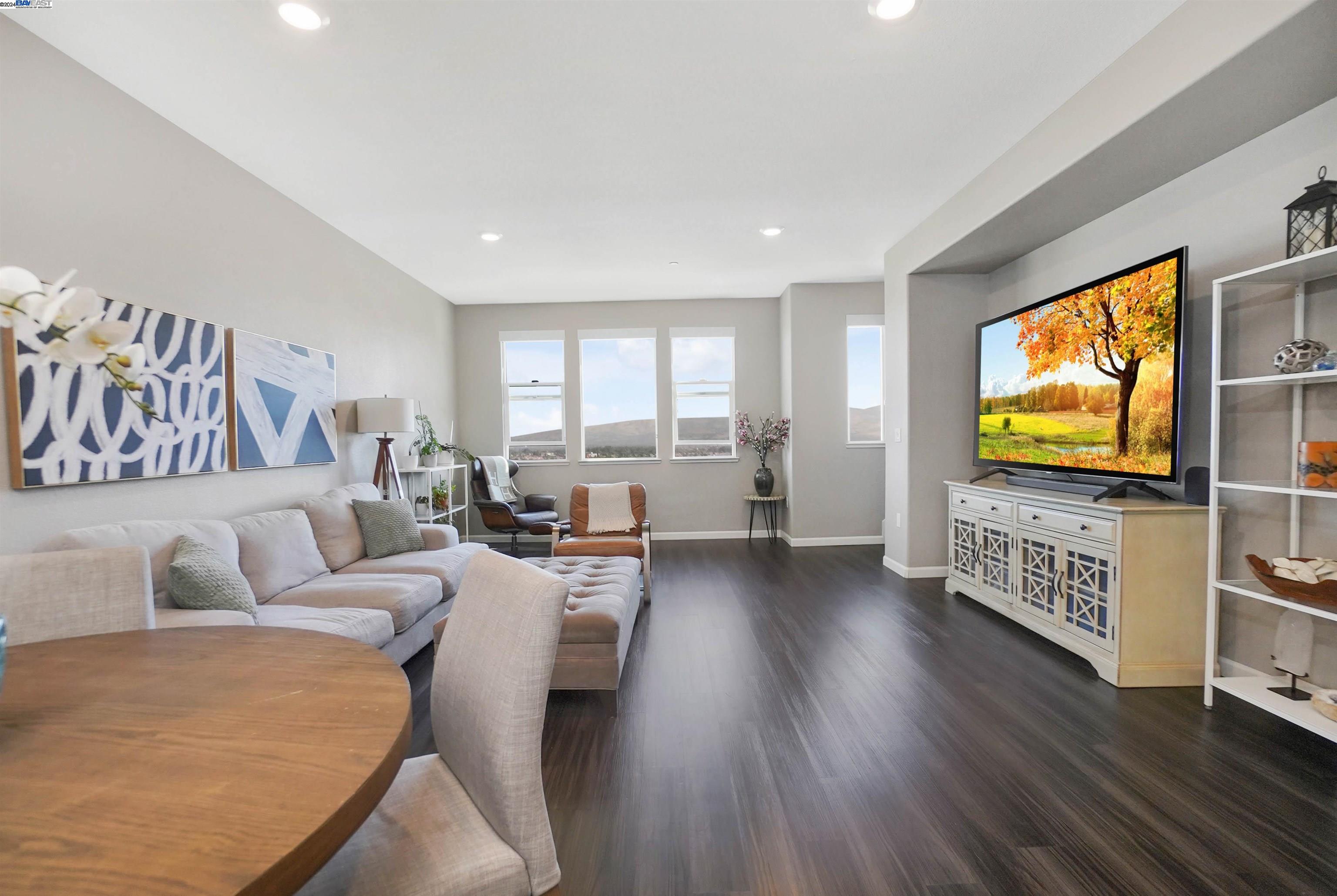 195 Manly Terrace # 3