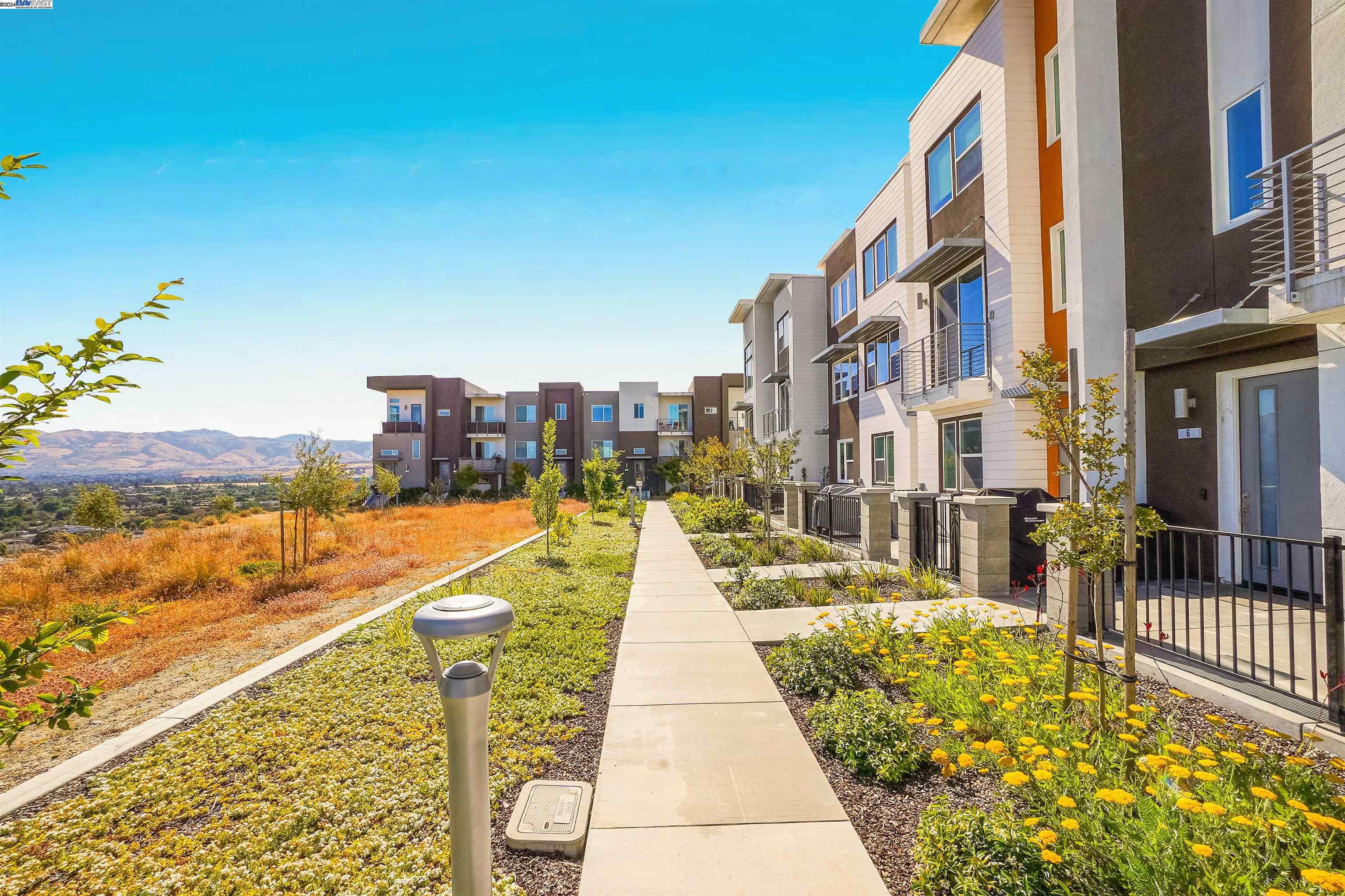 195 Manly Terrace # 3