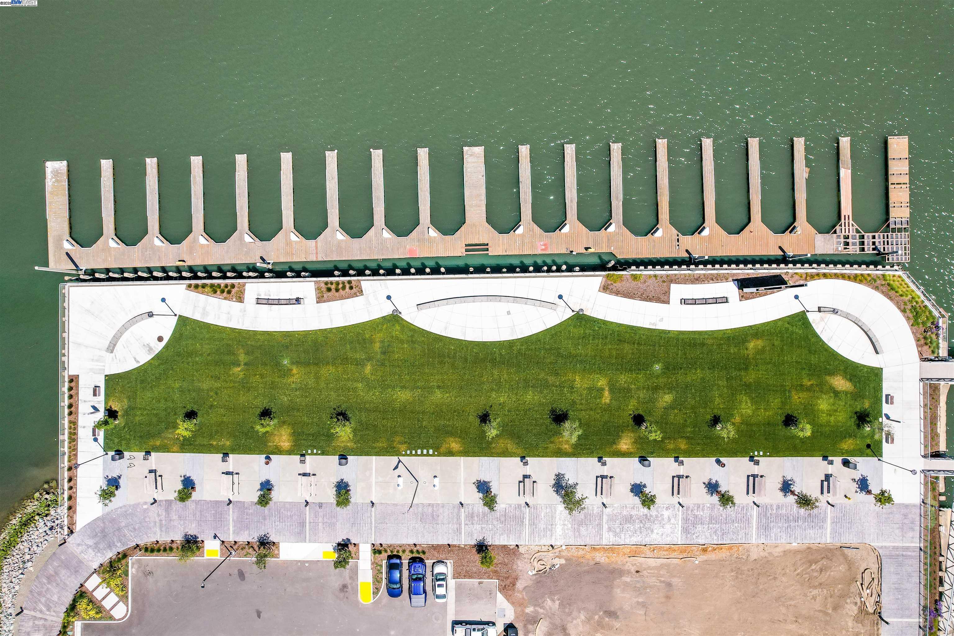 2260 Stanford Street