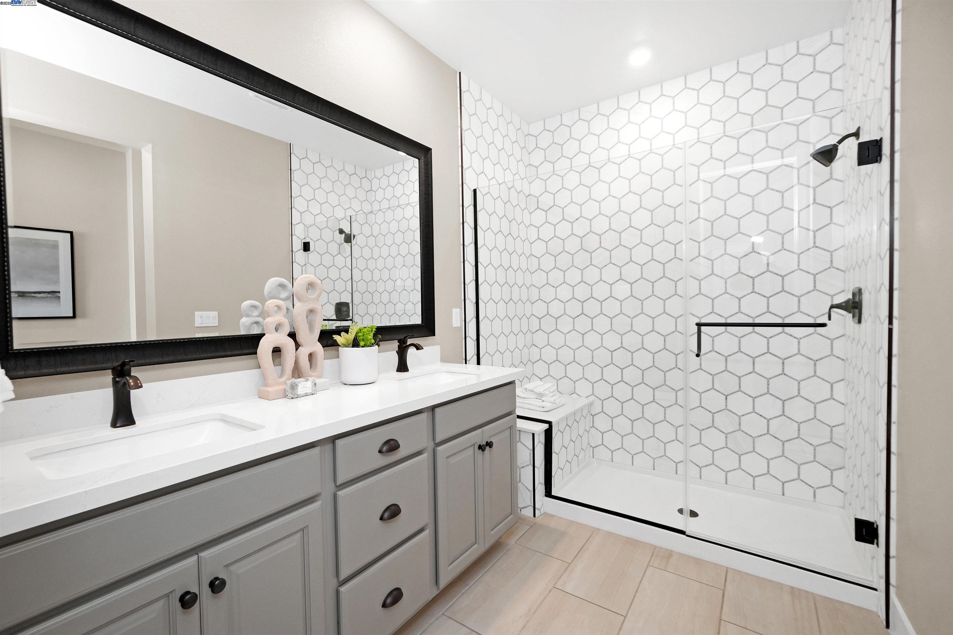 2260 Stanford Street