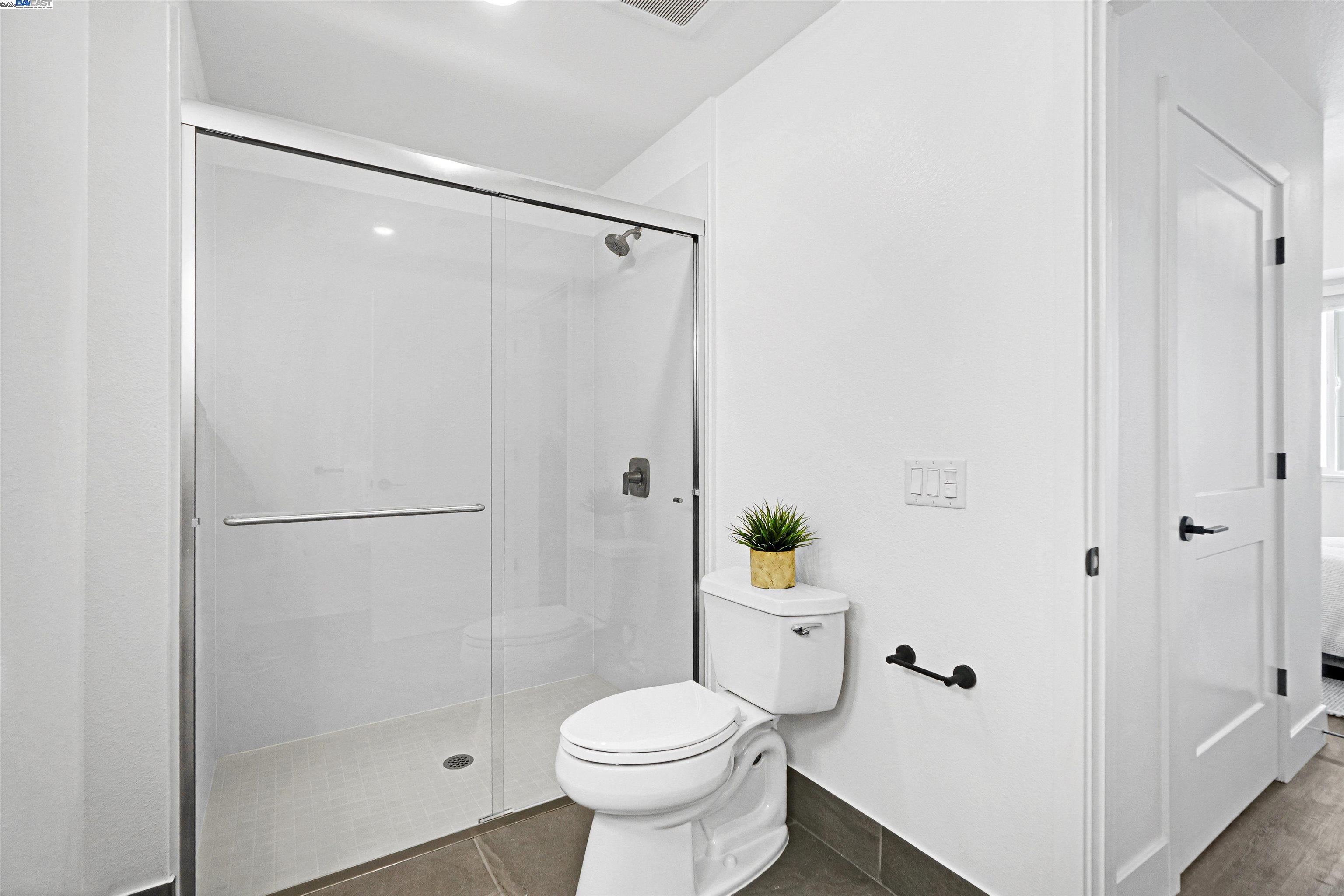 42111 Osgood # 418