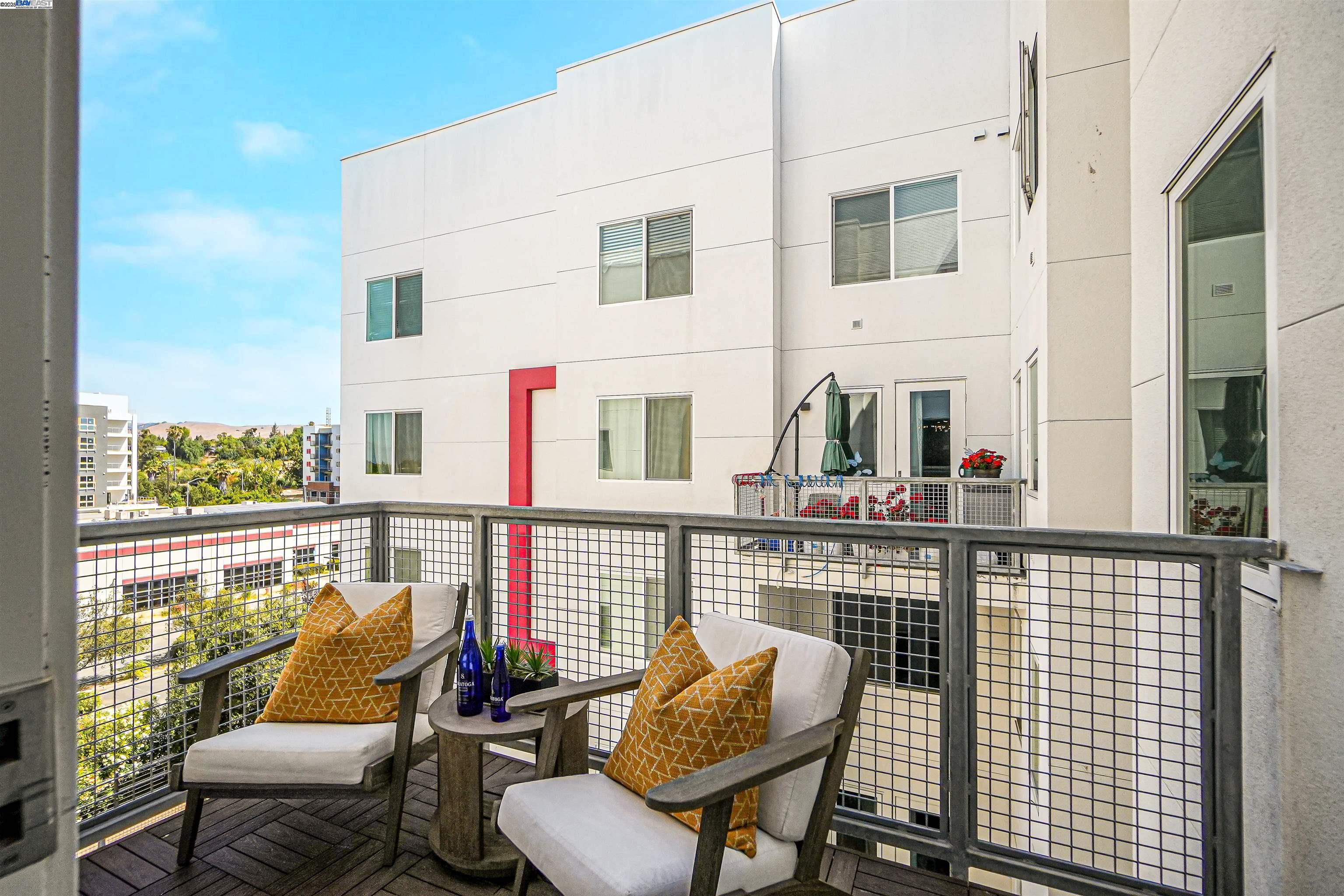 42111 Osgood # 418