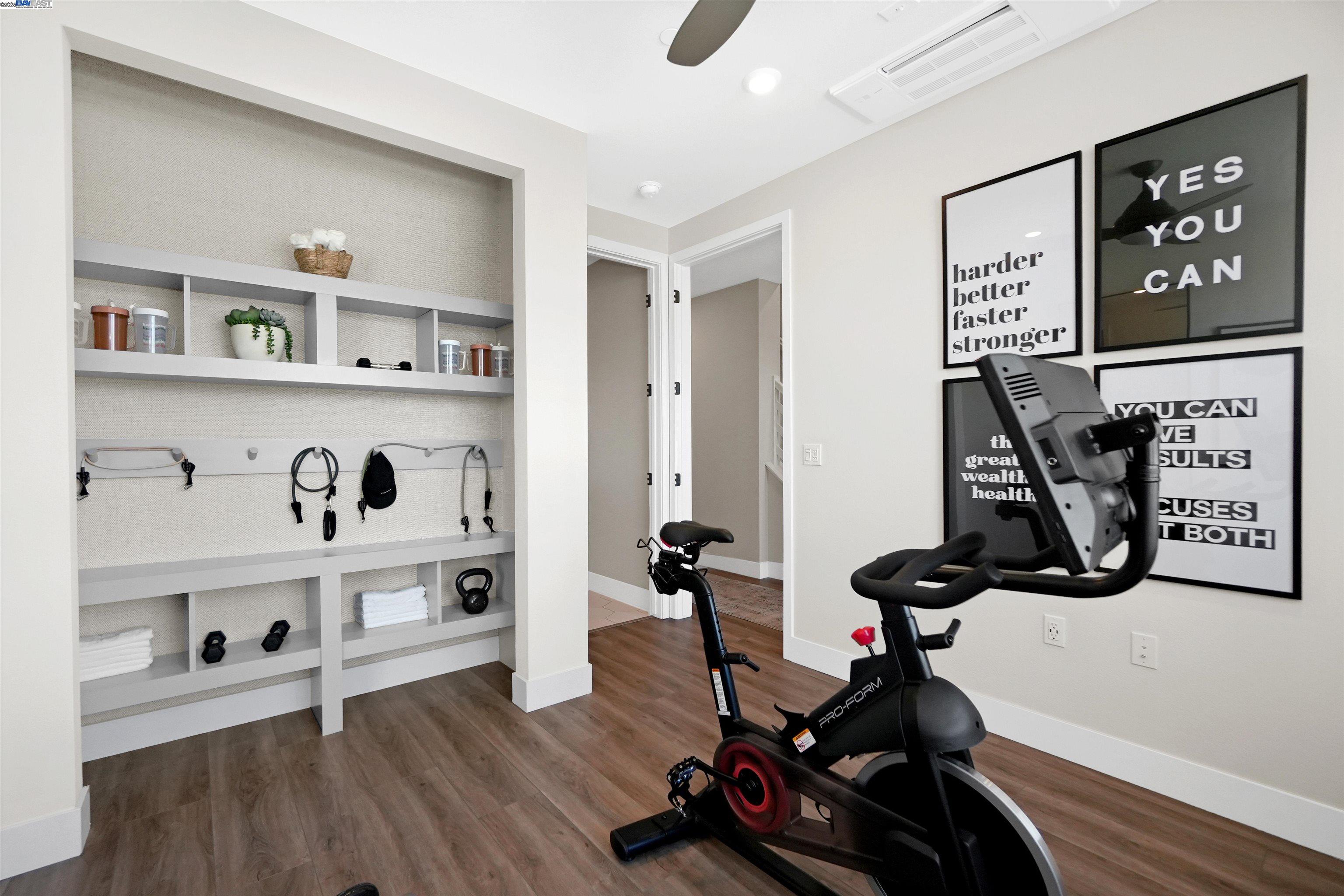 2258 Stanford Street