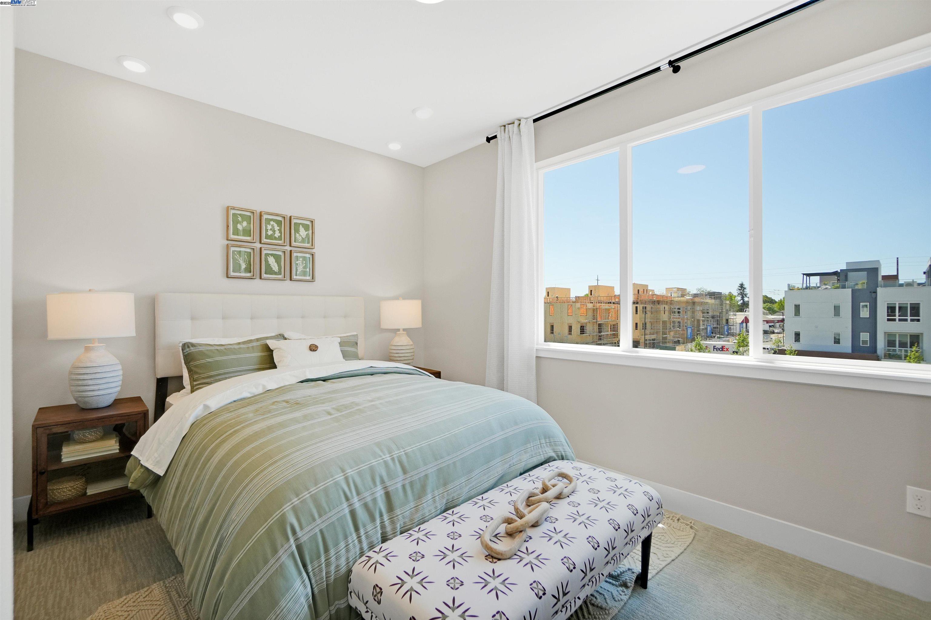 2258 Stanford Street