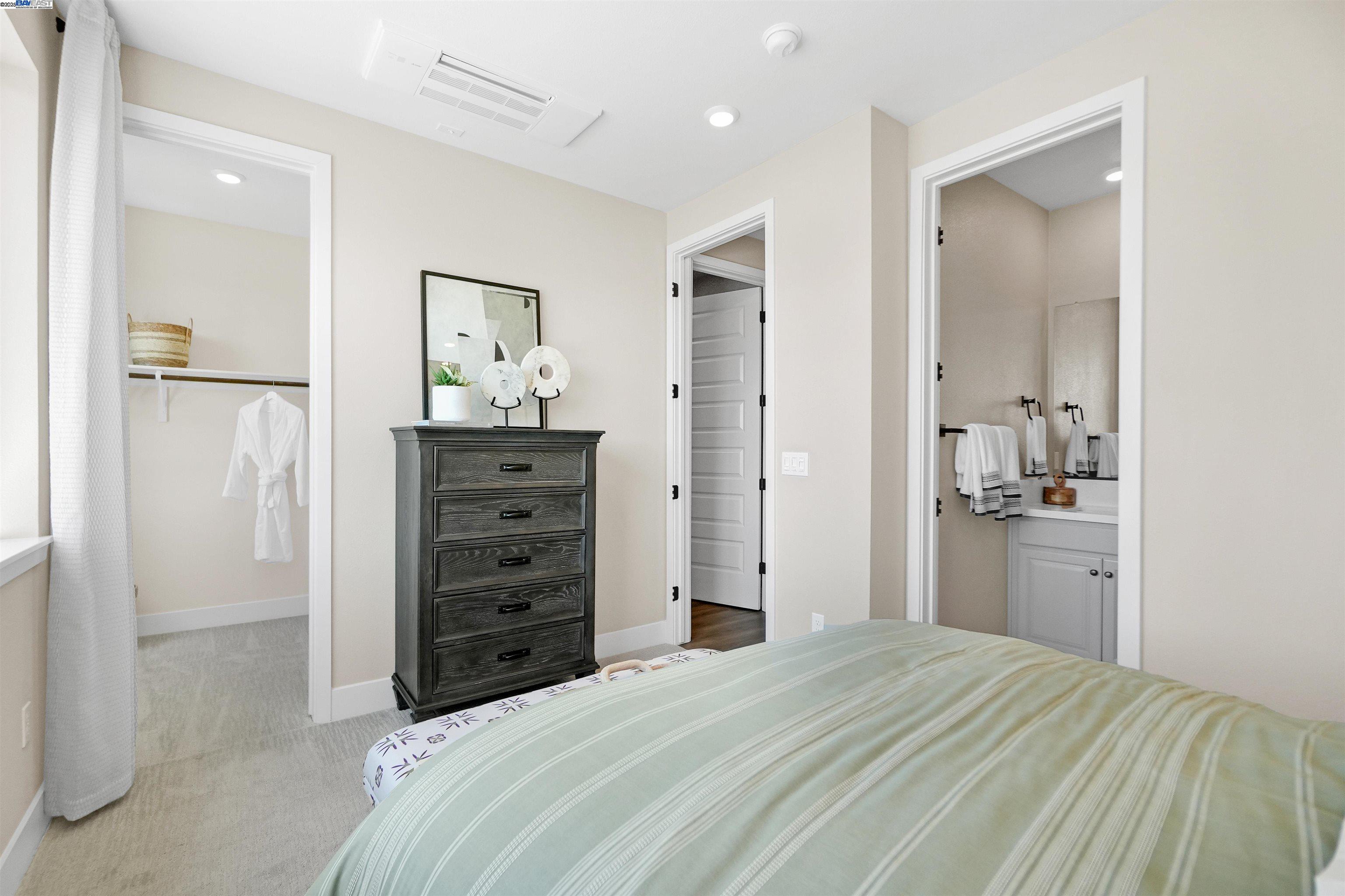 2258 Stanford Street