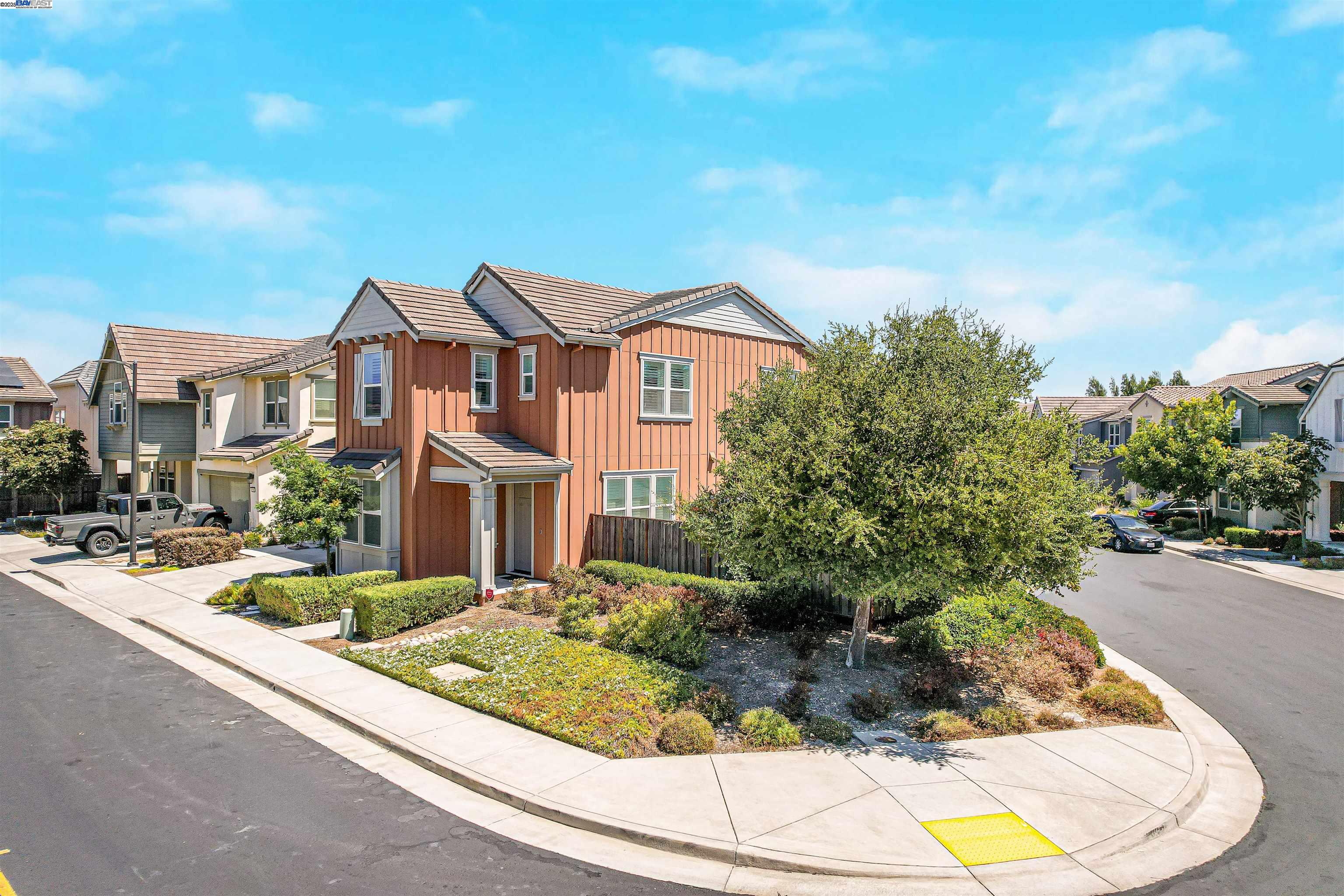 550 Gather Ct