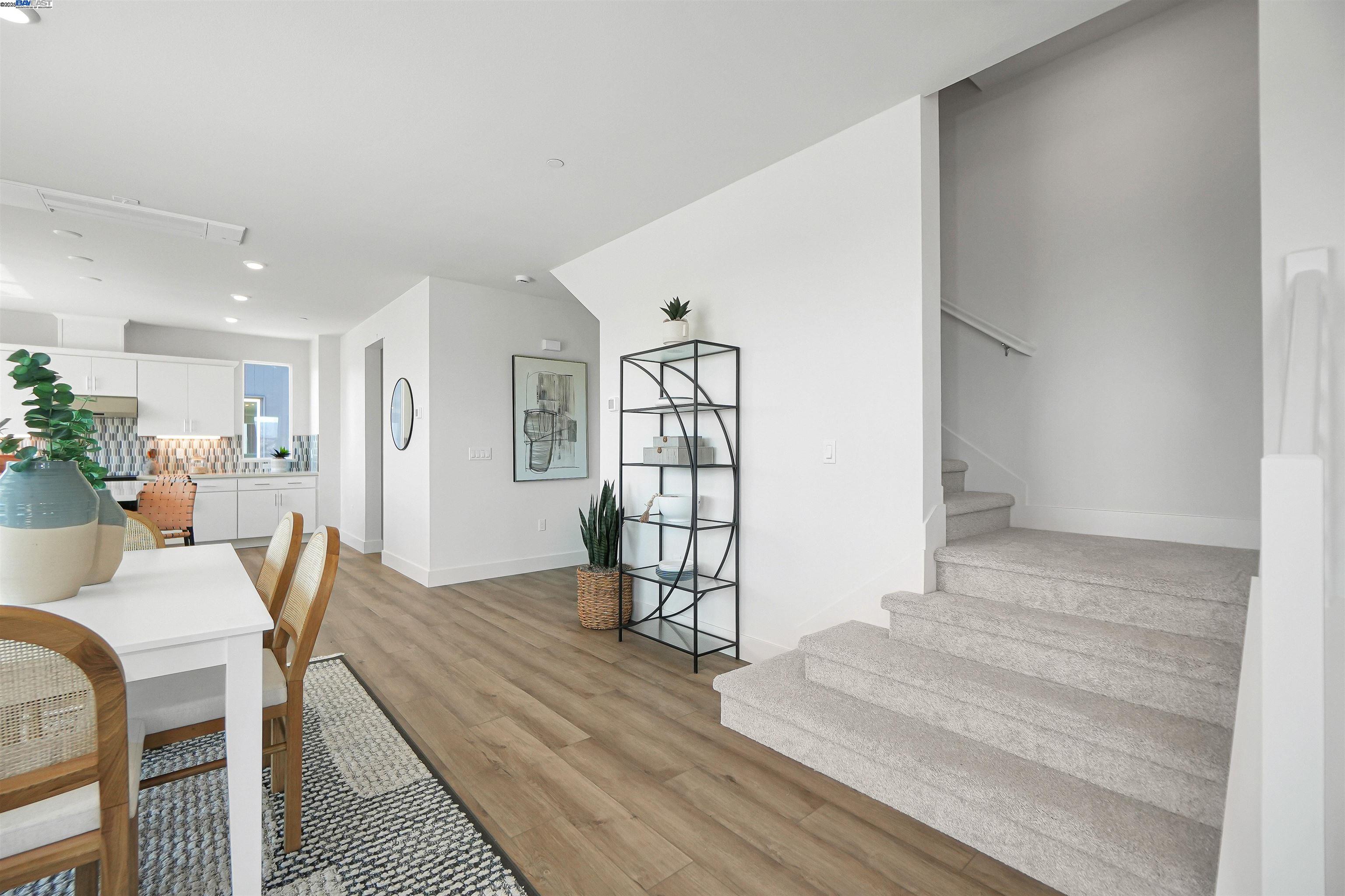 2388 Stanford Street