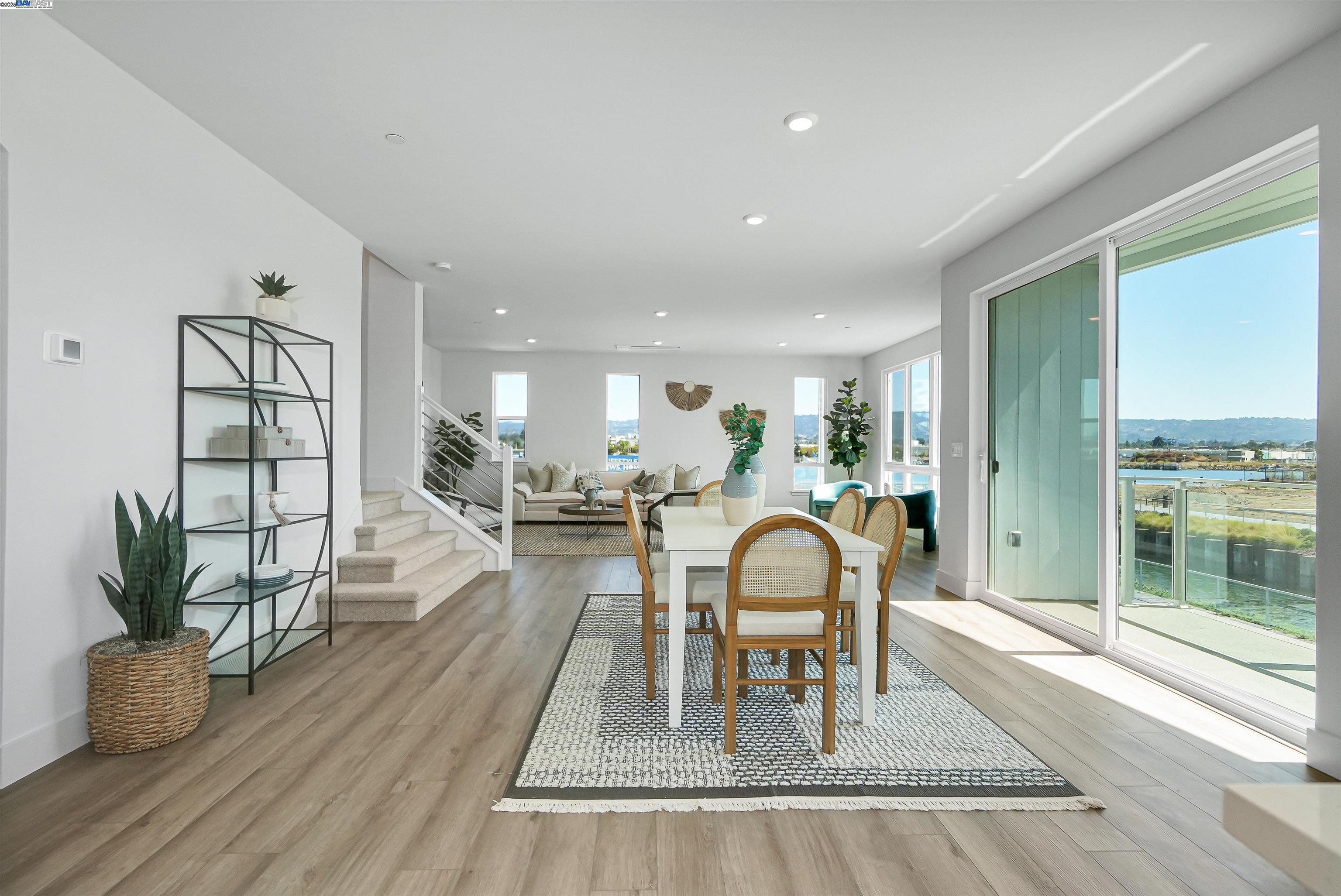 2388 Stanford Street
