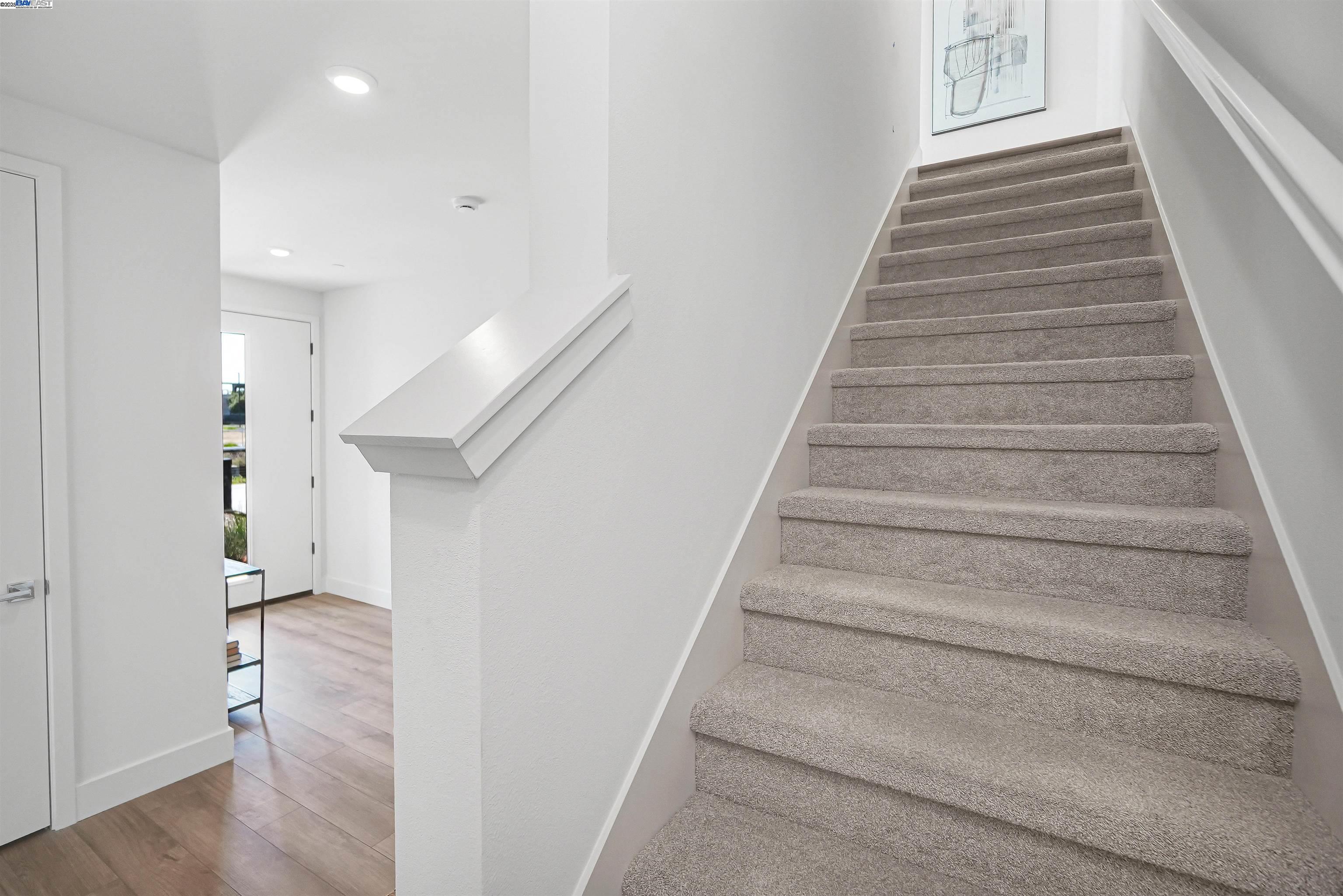 2388 Stanford Street