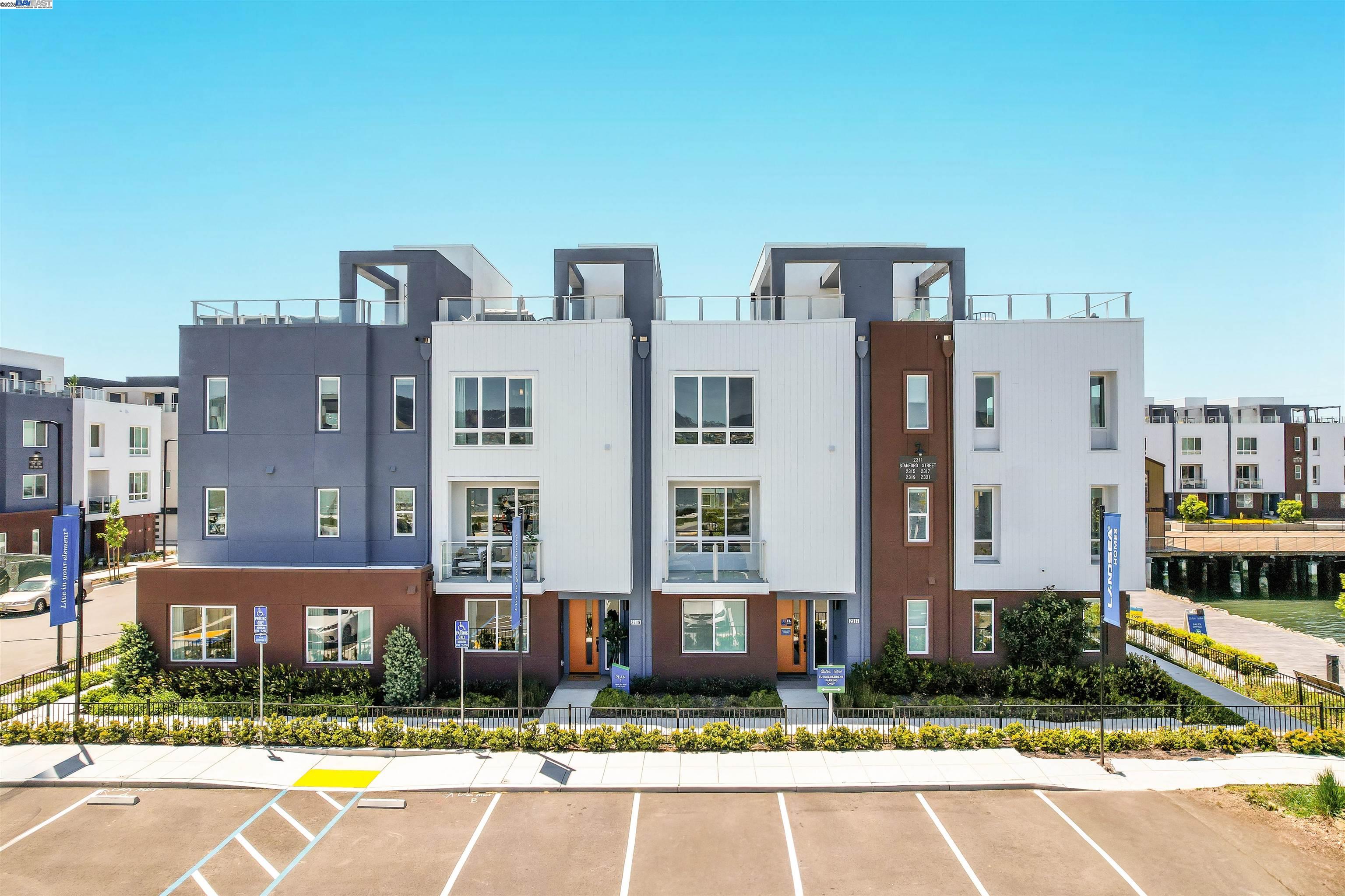2256 Stanford Street
