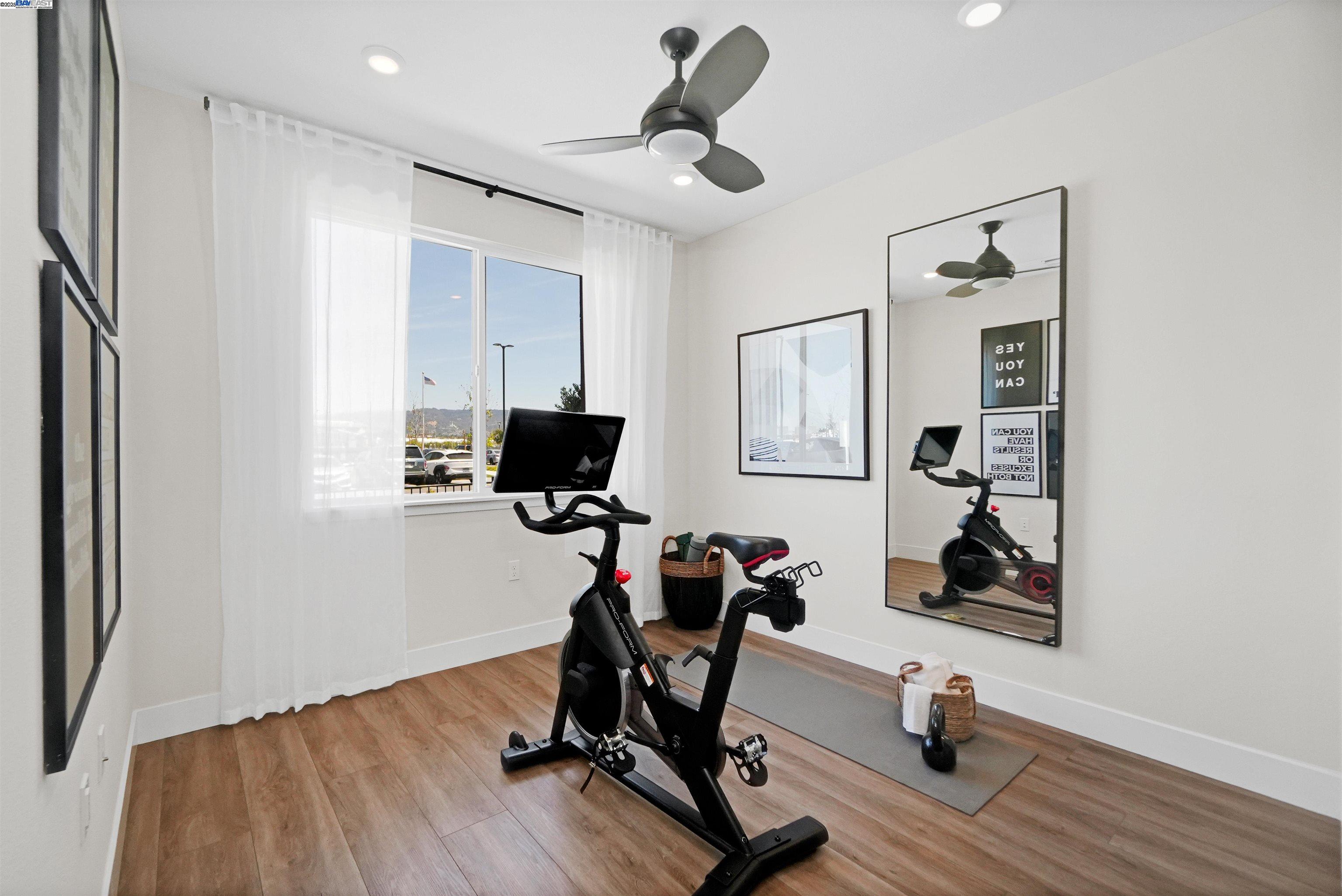 2256 Stanford Street