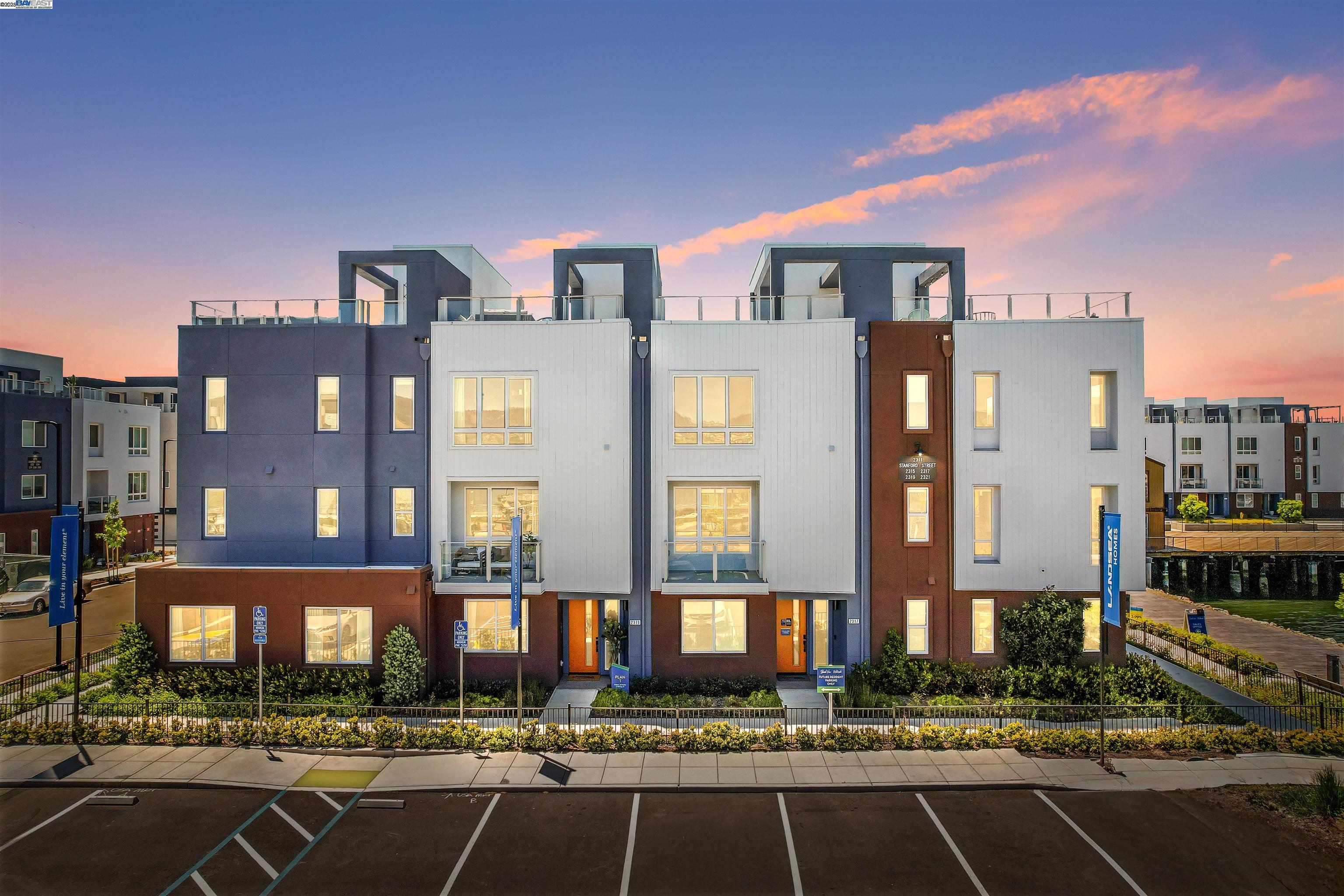 2256 Stanford Street