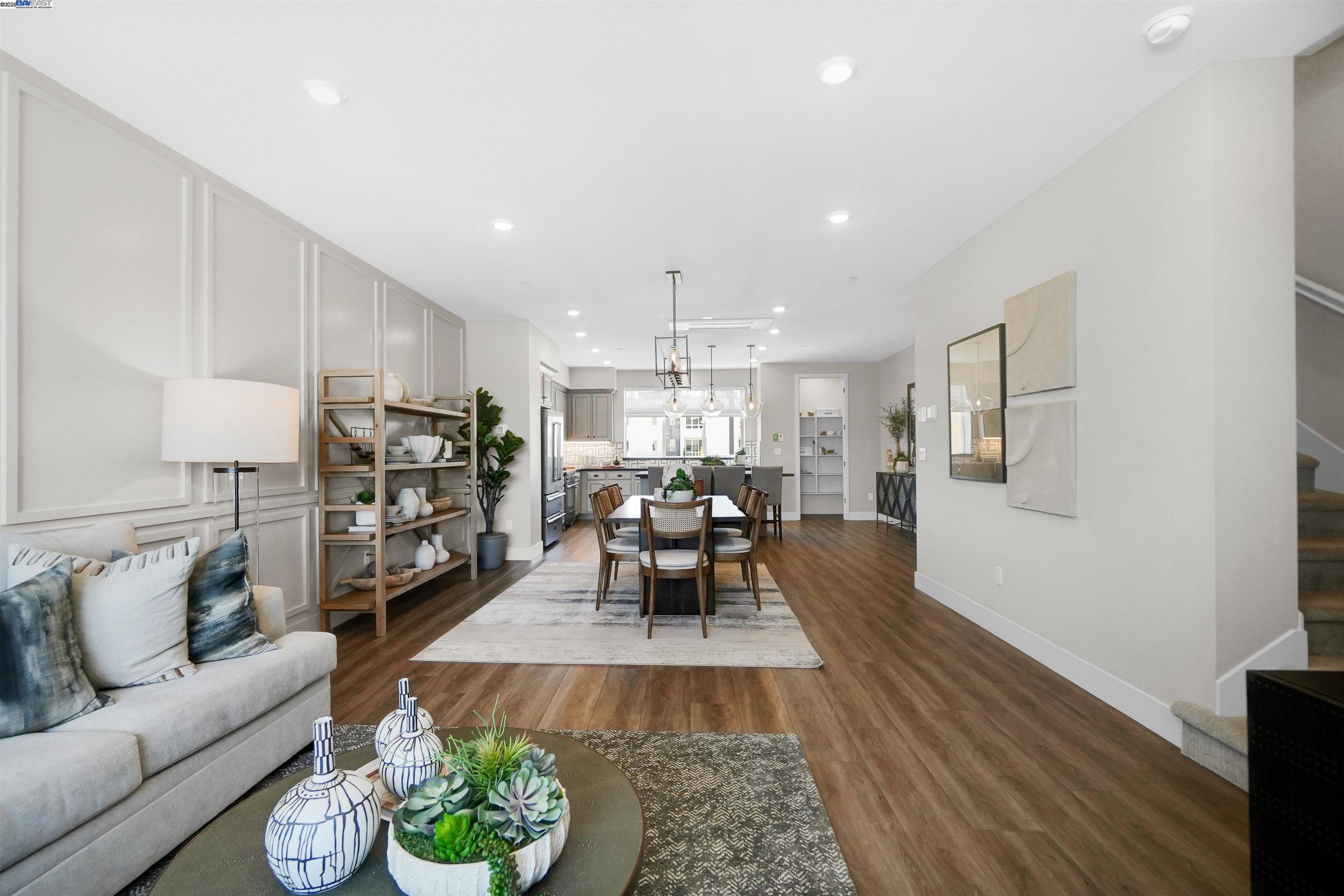 2256 Stanford Street