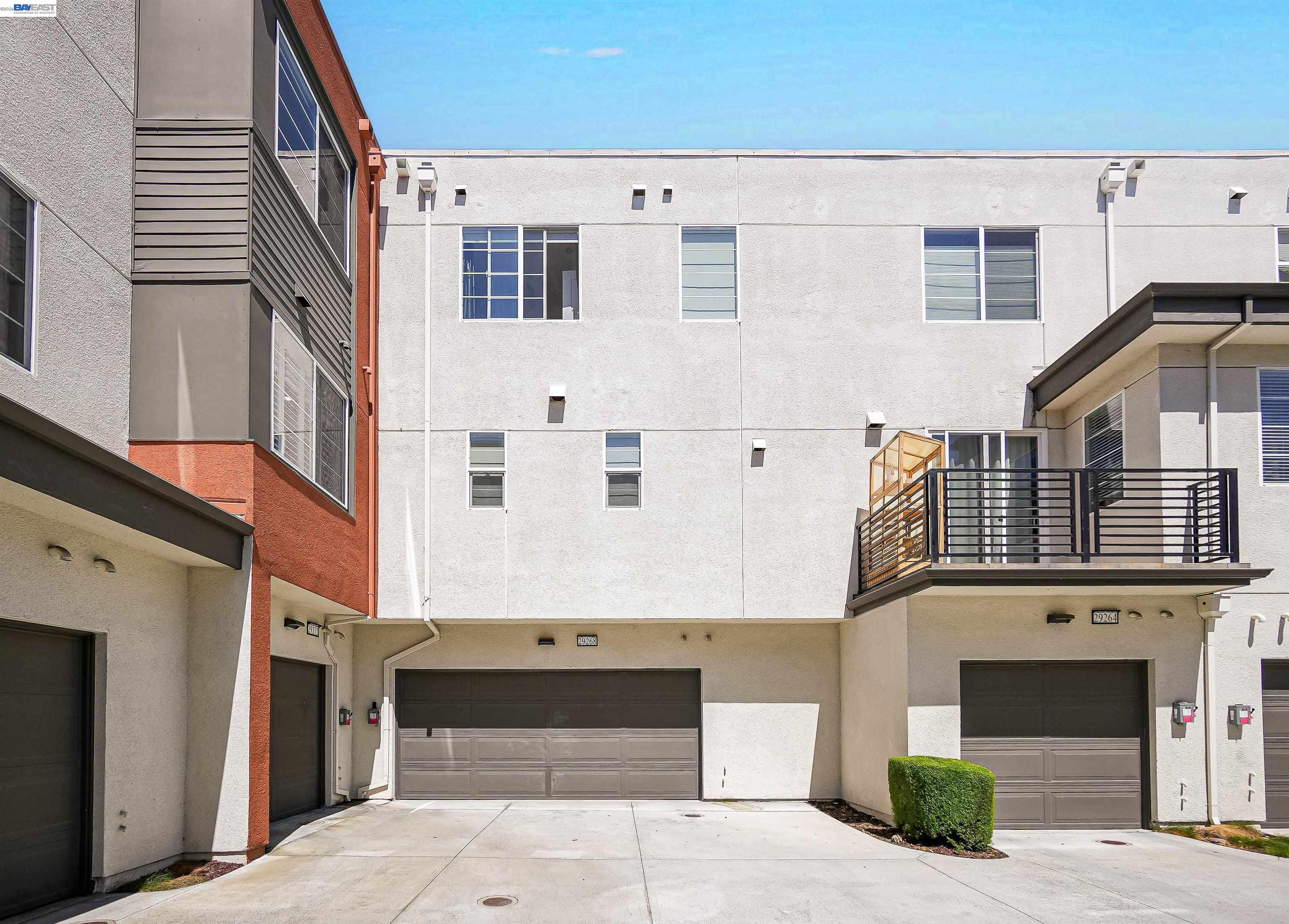 29268 Hub Ln