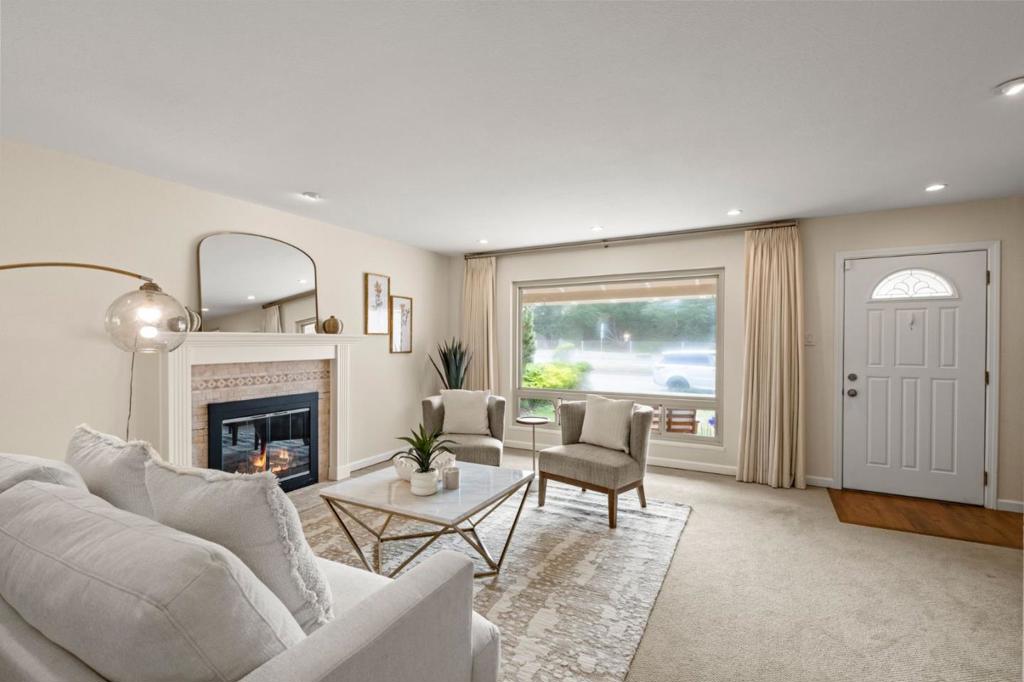 3601 Ysabel Drive