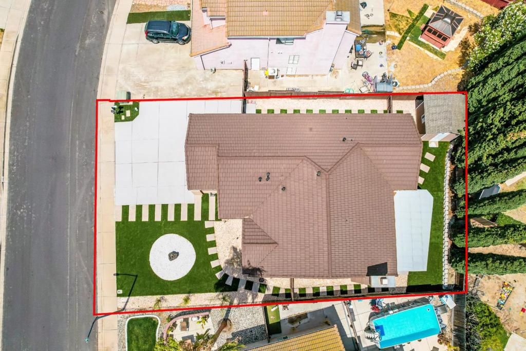 118 Edmeades Court