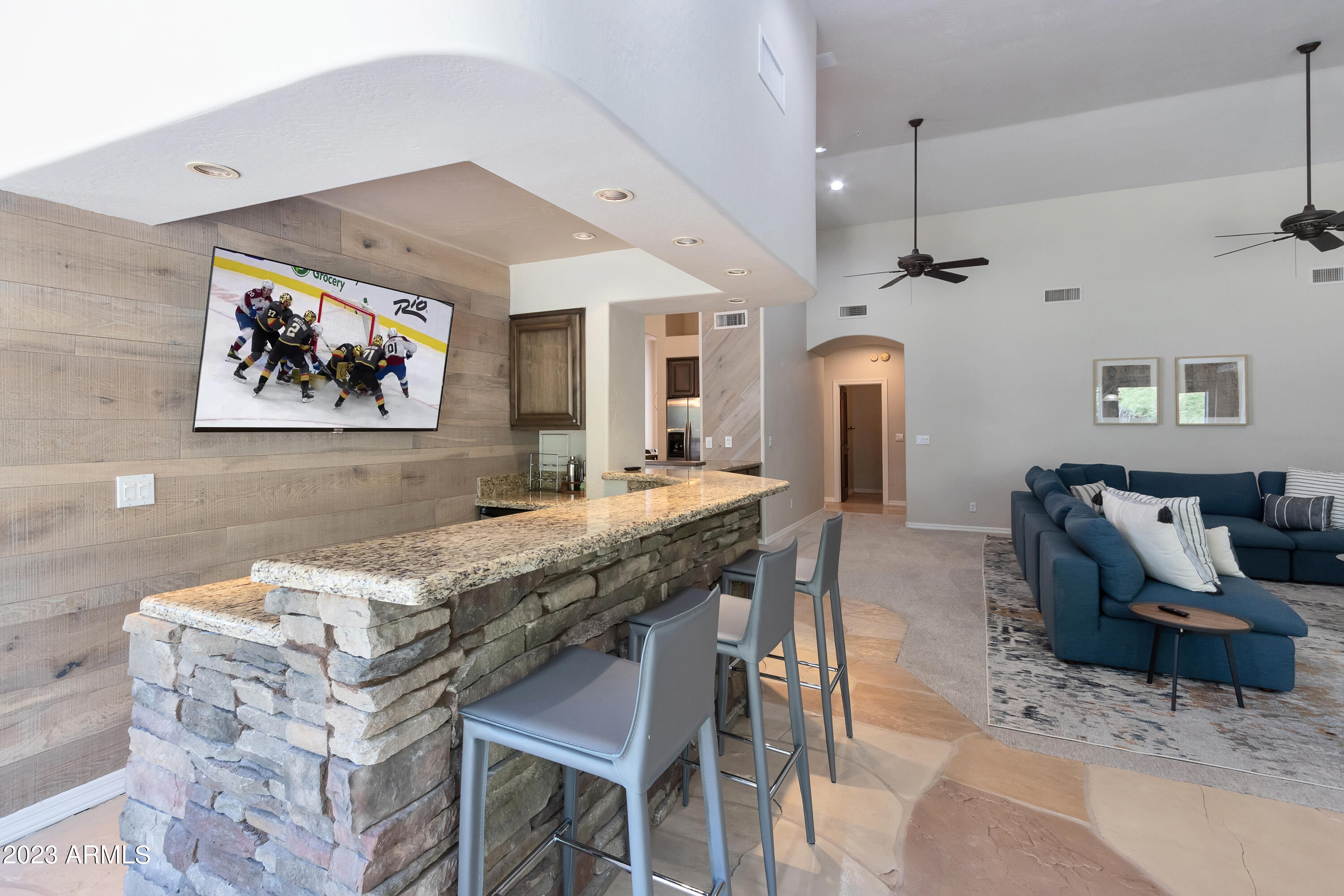 11608 E ONYX Avenue