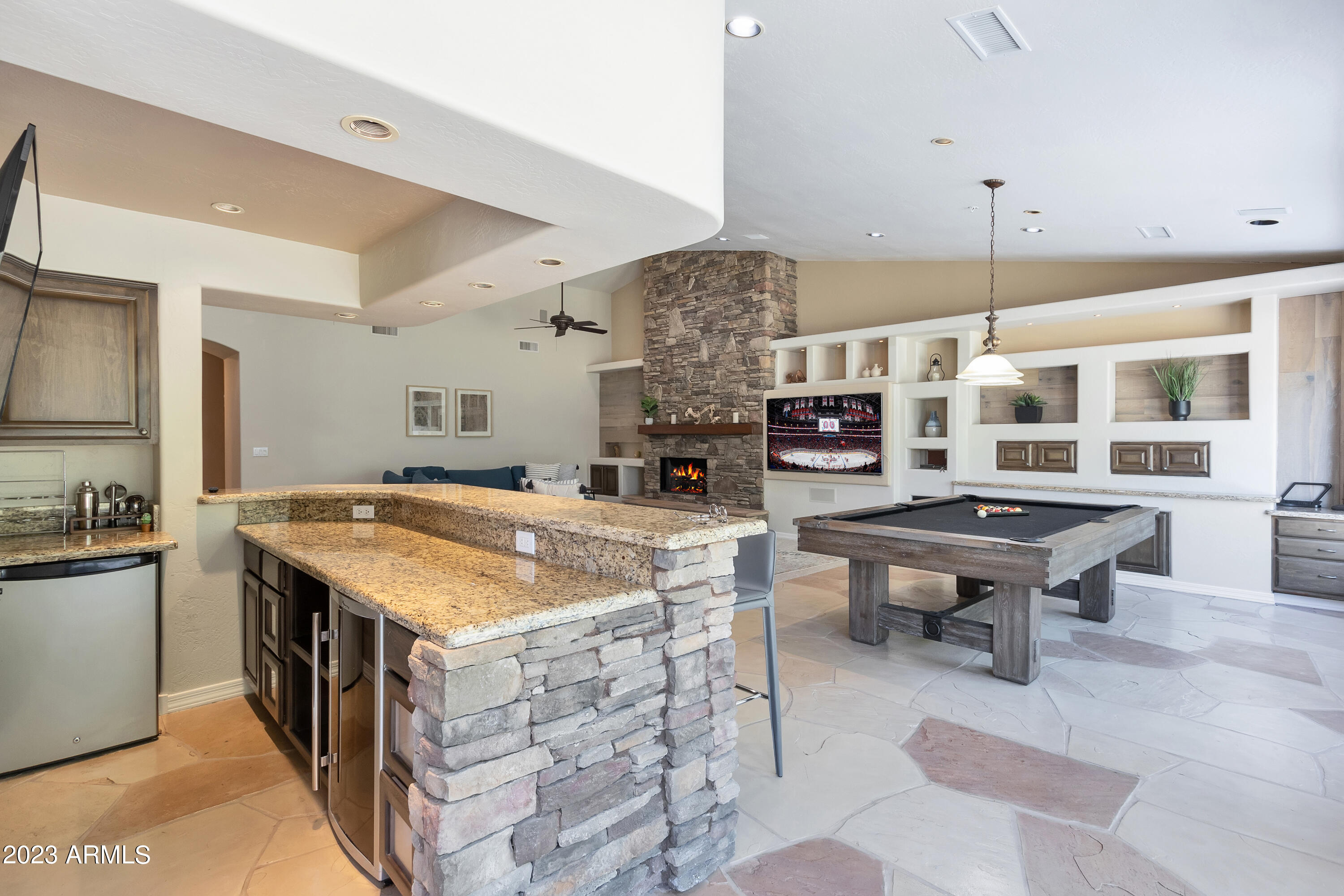 11608 E ONYX Avenue