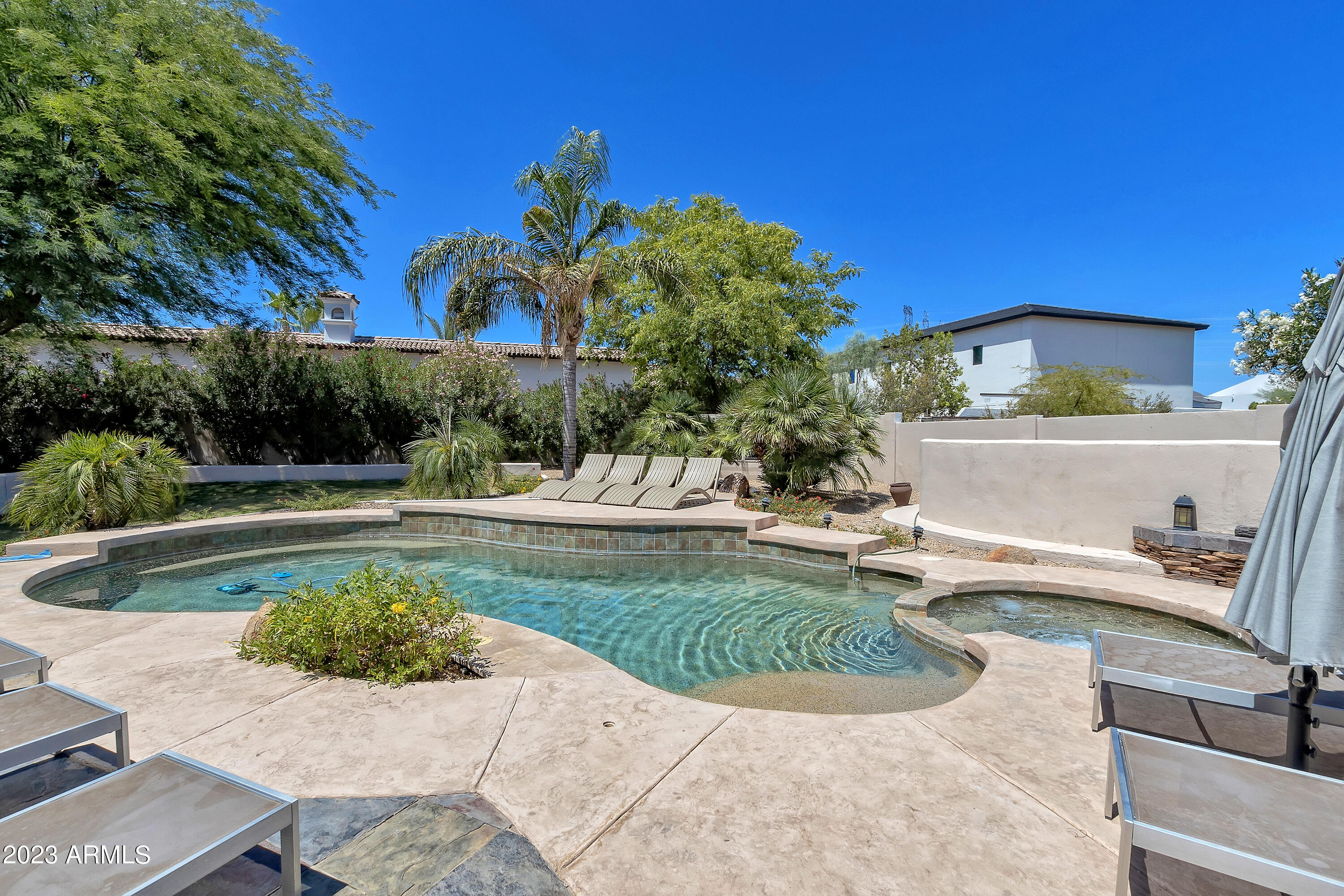 11608 E ONYX Avenue