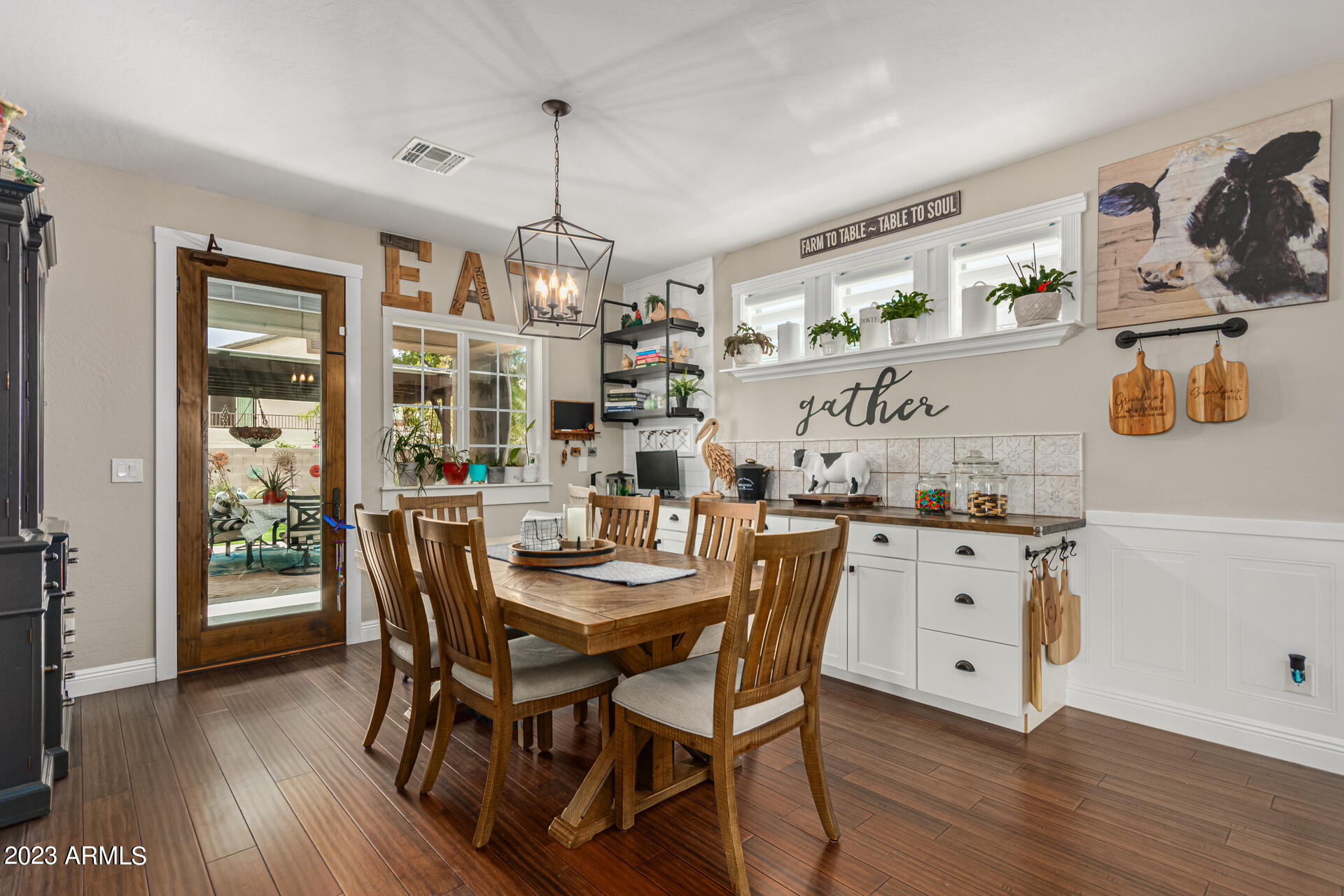 2207 W CALLE DEL SOL