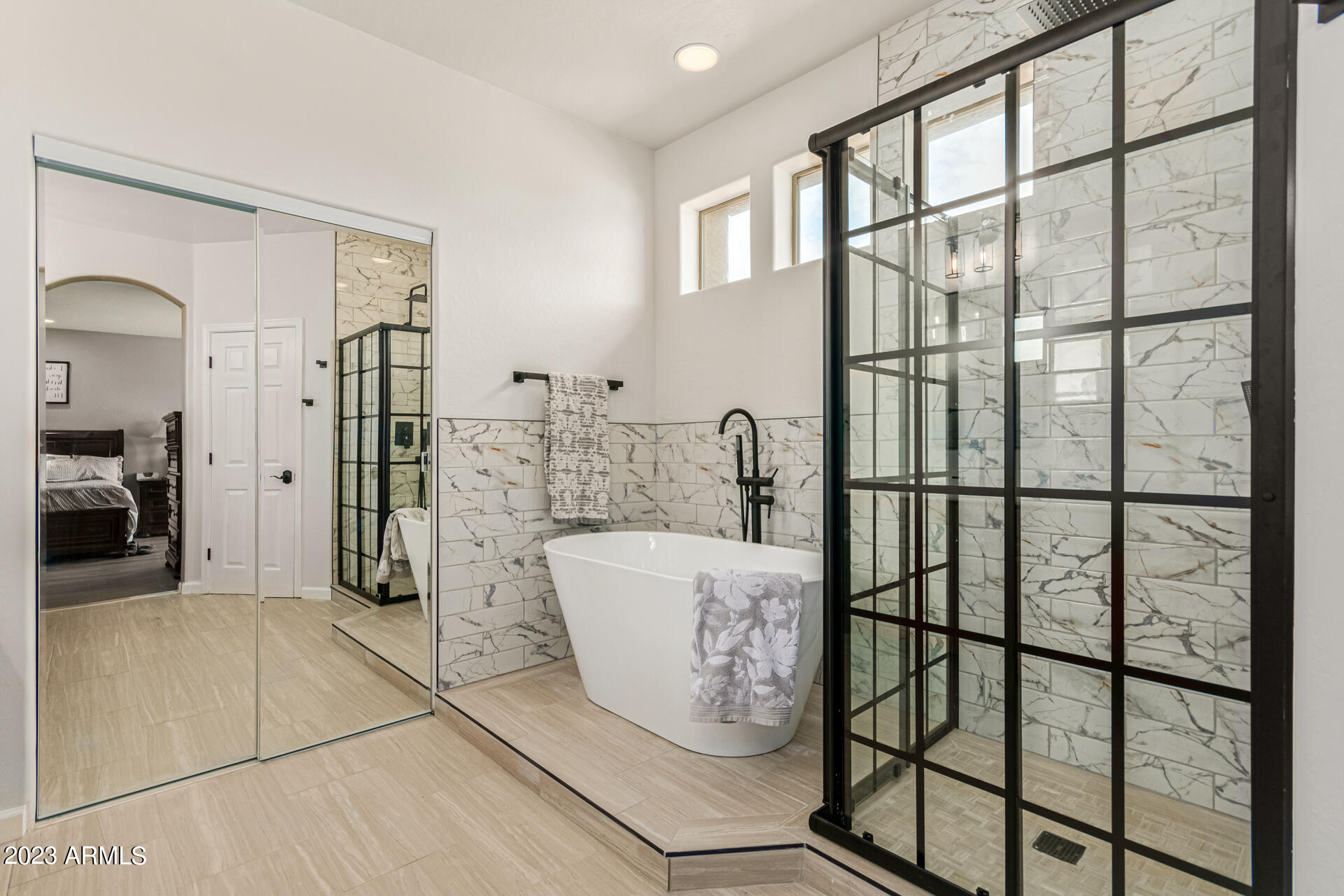 2207 W CALLE DEL SOL