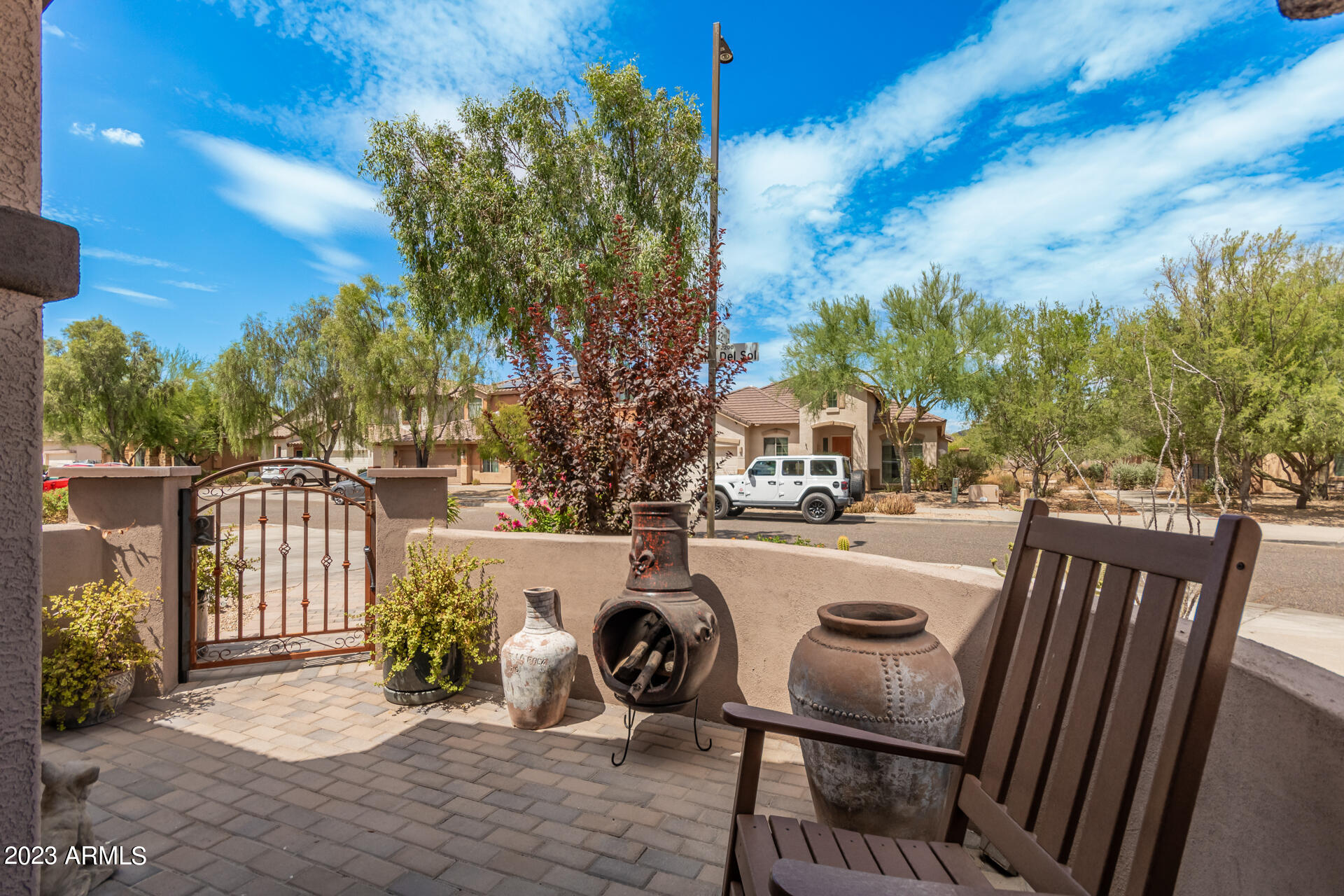 2207 W CALLE DEL SOL