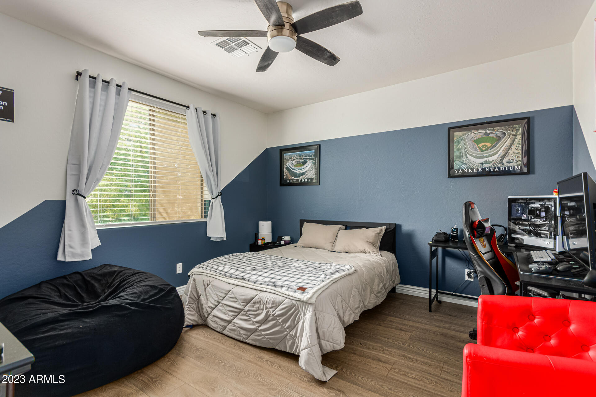 2207 W CALLE DEL SOL