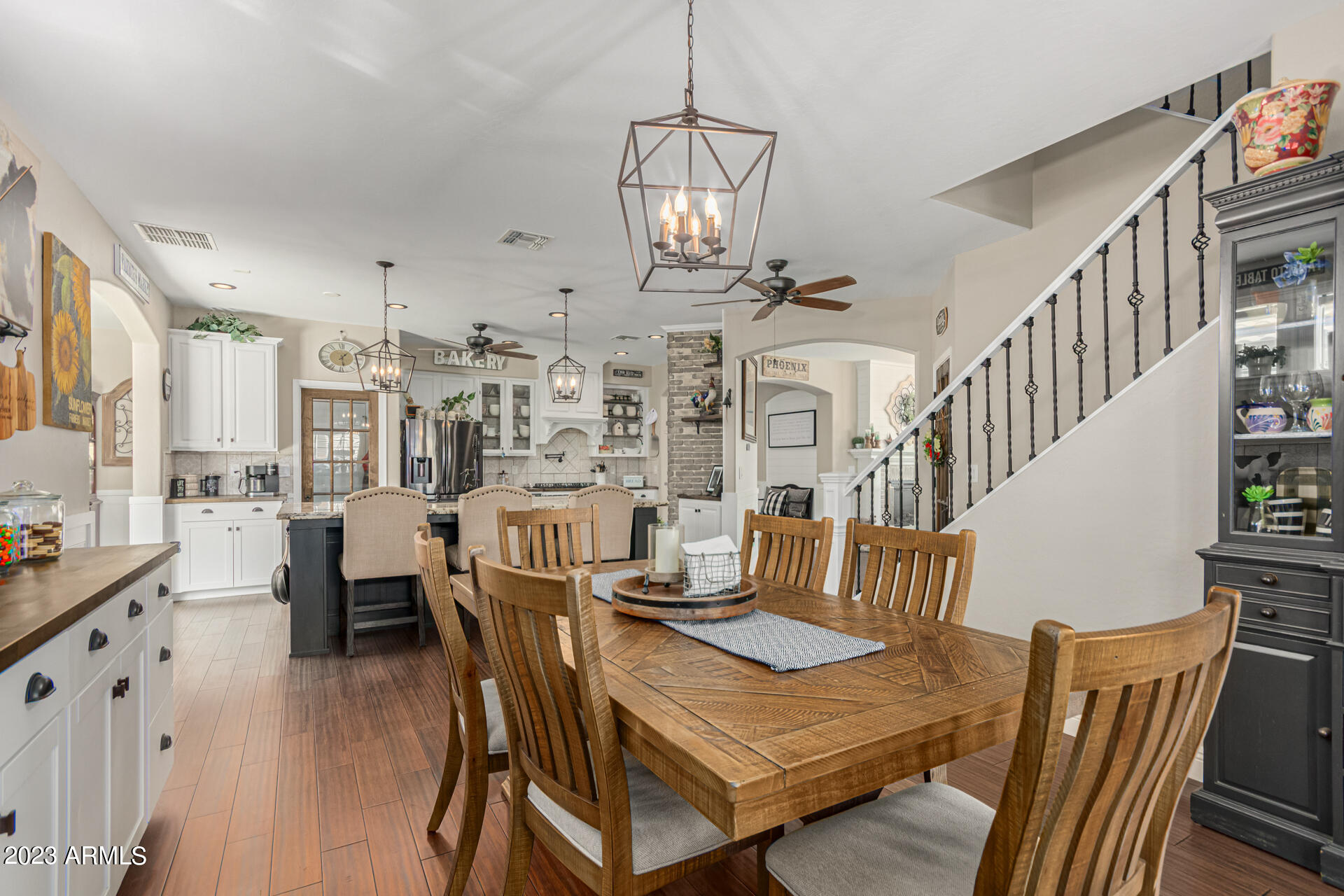 2207 W CALLE DEL SOL