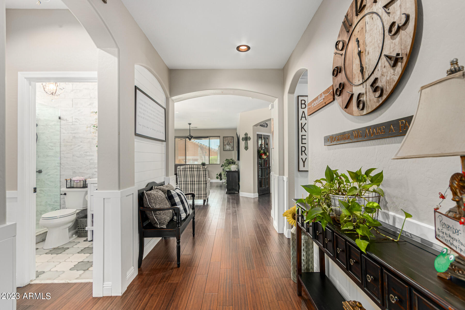2207 W CALLE DEL SOL