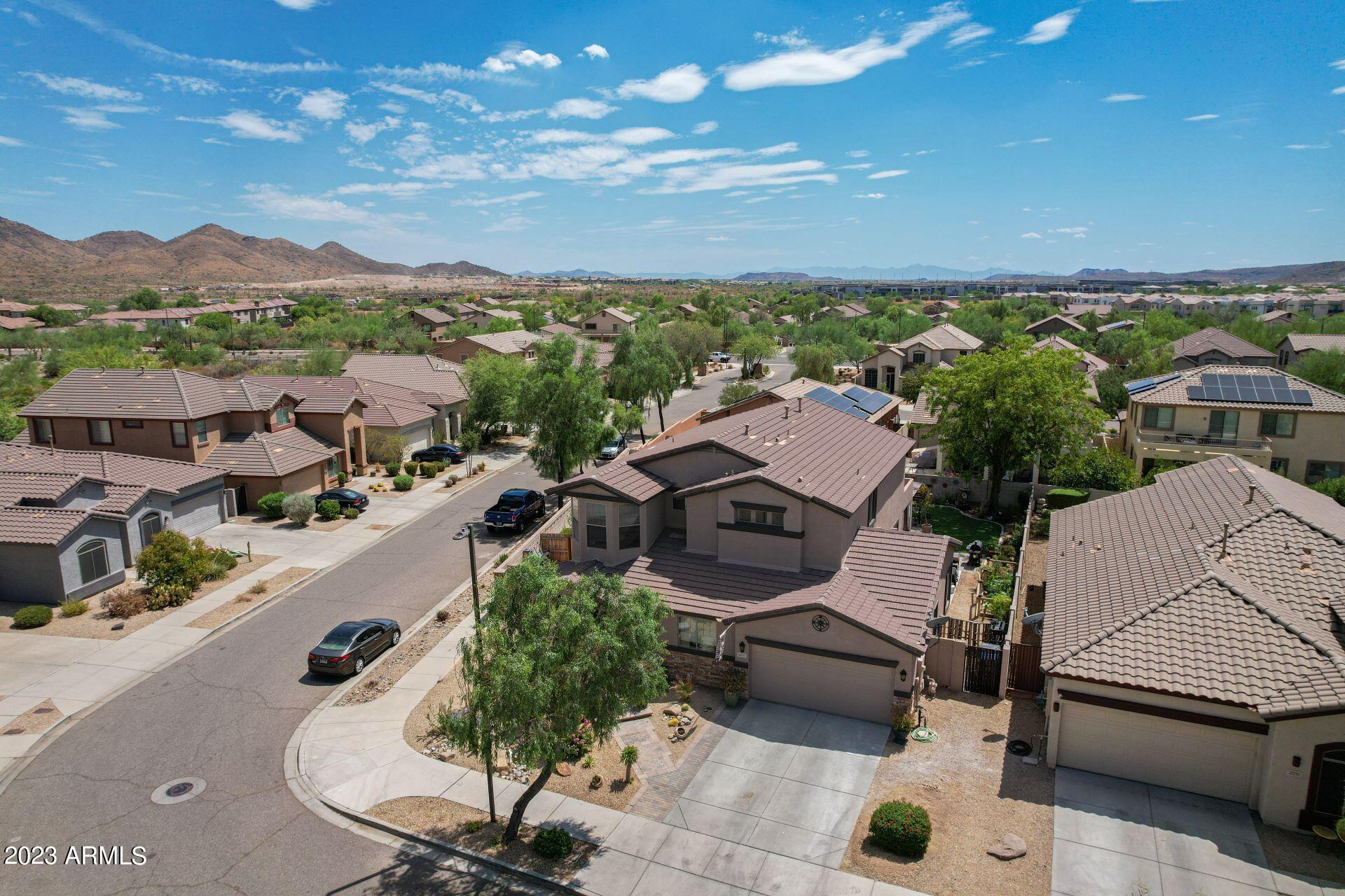 2207 W CALLE DEL SOL