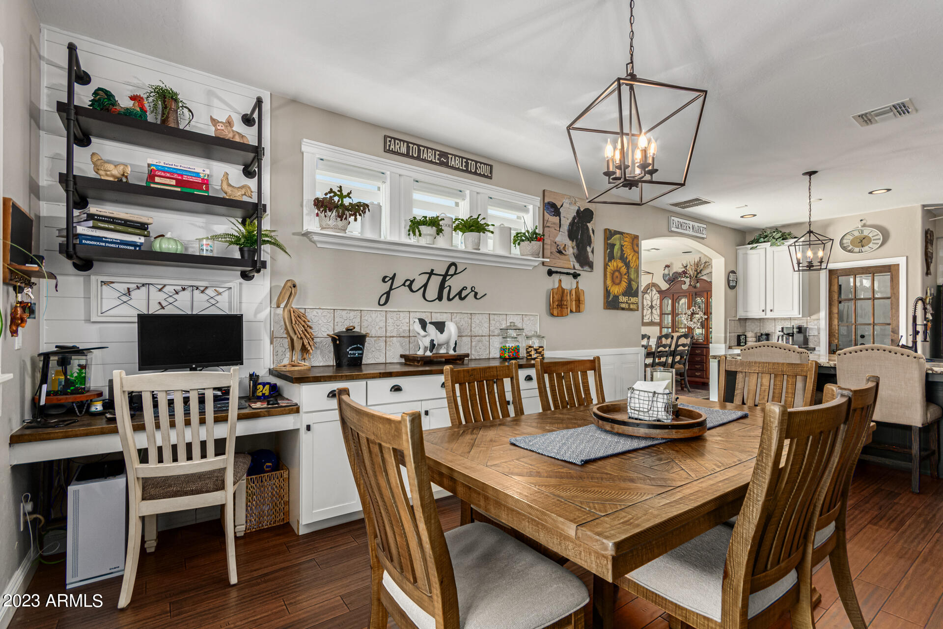 2207 W CALLE DEL SOL